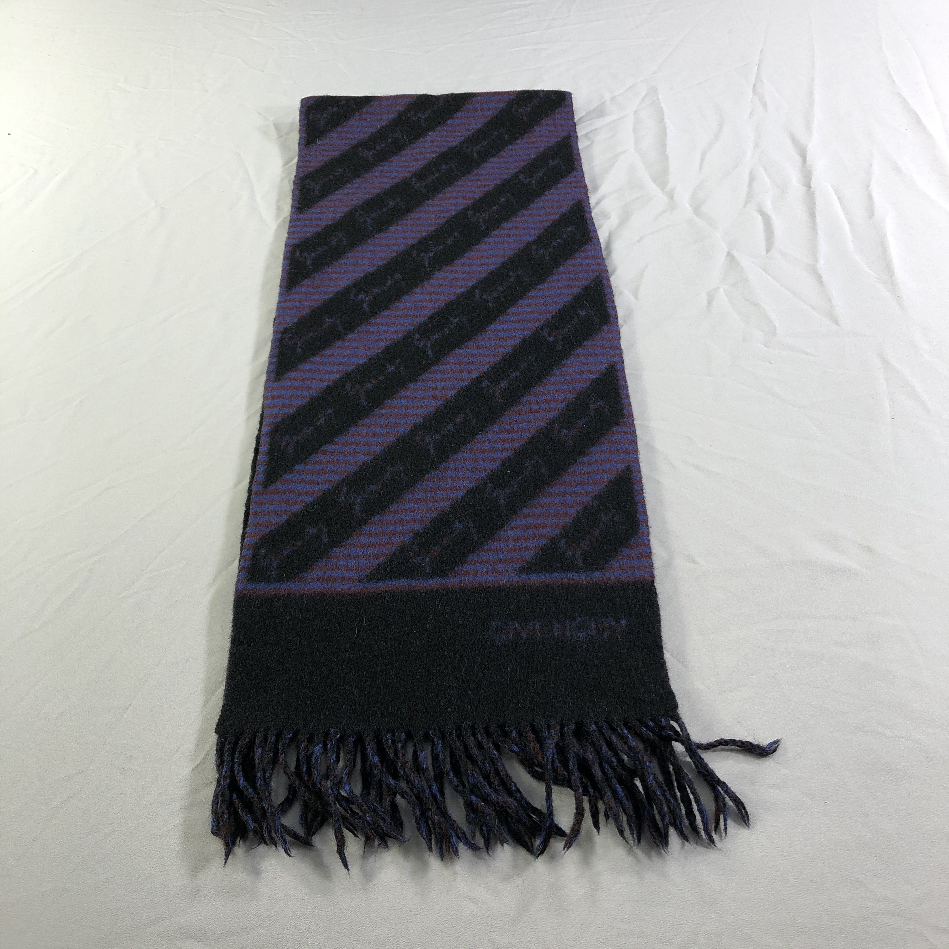 Japanese Brand Givenchy Wool Scarf Muffler V2417 Size ONE SIZE - 2 Thumbnail