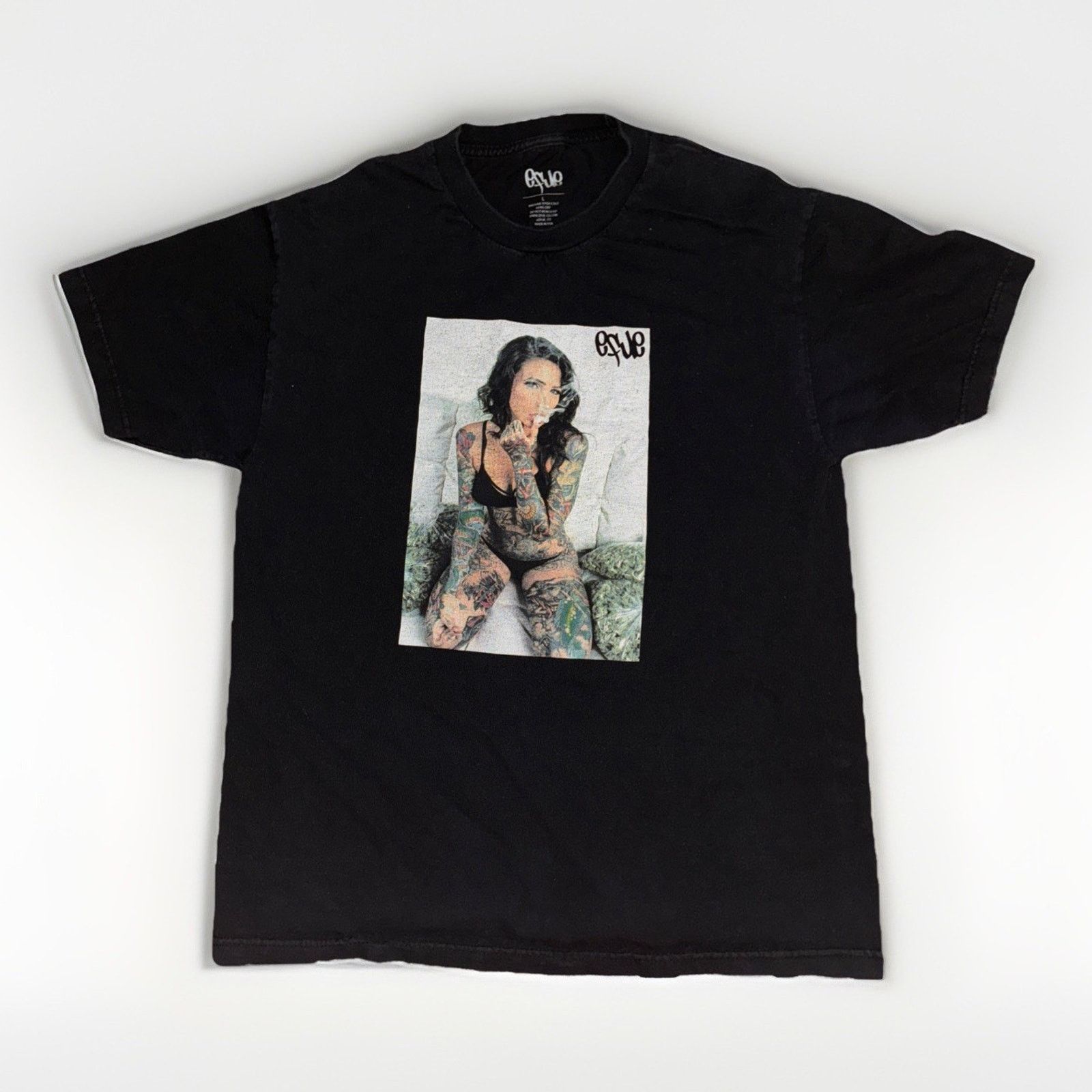 Band Tees Efule Tattoo Girl Photography Graphic T-Shirt Black L 20x27 Size US L / EU 52-54 / 3 - 1 Thumbnail