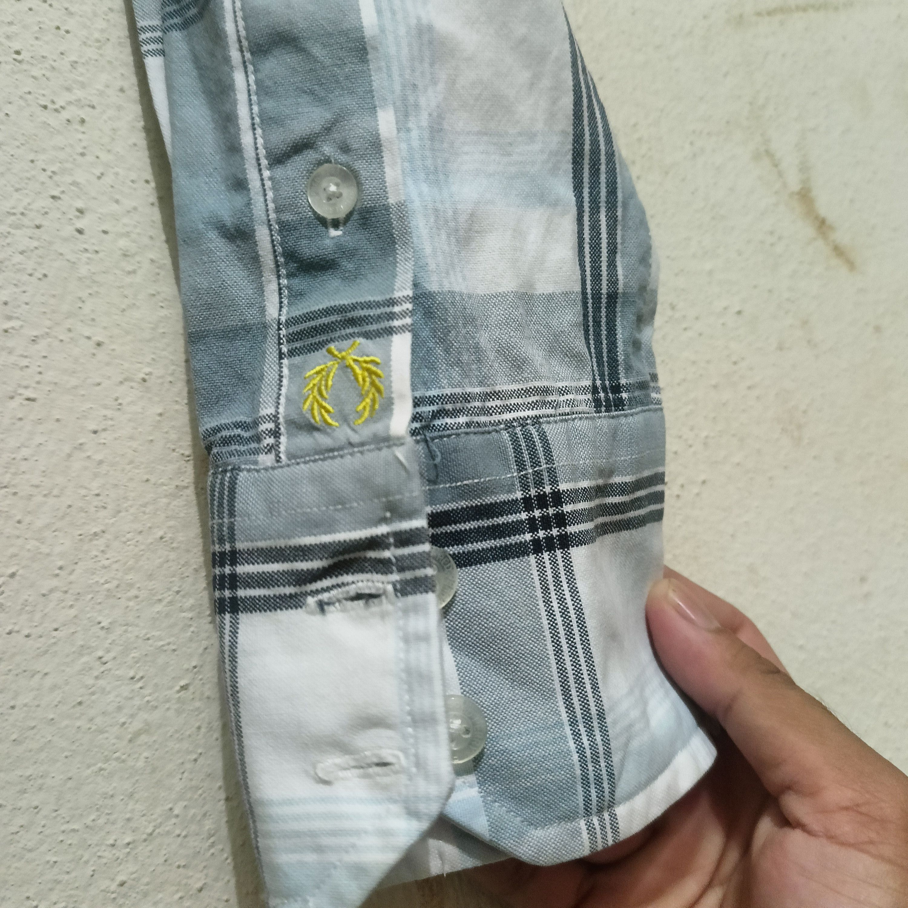 Fred Perry Fred Perry Formal Shirt Button Up Size US M / EU 48-50 / 2 - 7 Thumbnail