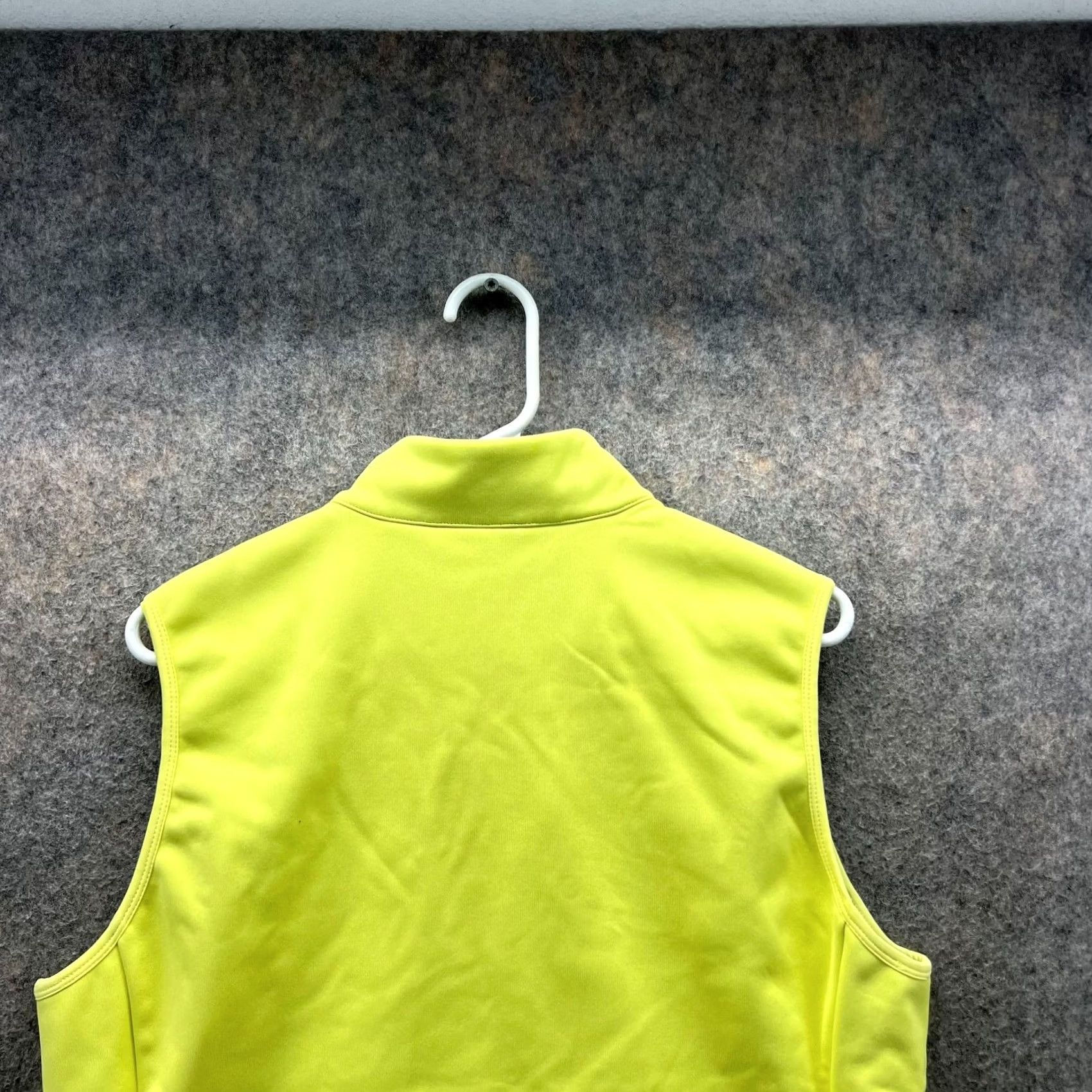 Vintage VINTAGE Greg Norman Vest Women Large Ladies Green Neon Sleeveless Full Zip Jacket Lined Size L / US 10 / IT 46 - 2 Thumbnail