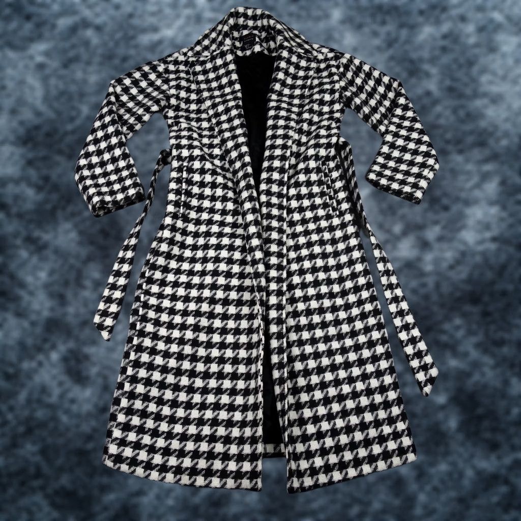 Forever 21 FOREVER 21 Coat Womens S Black White Houndstooth Belted Wrap Long Lined Check Overcoat Size S / US 4 / IT 40 - 1 Thumbnail