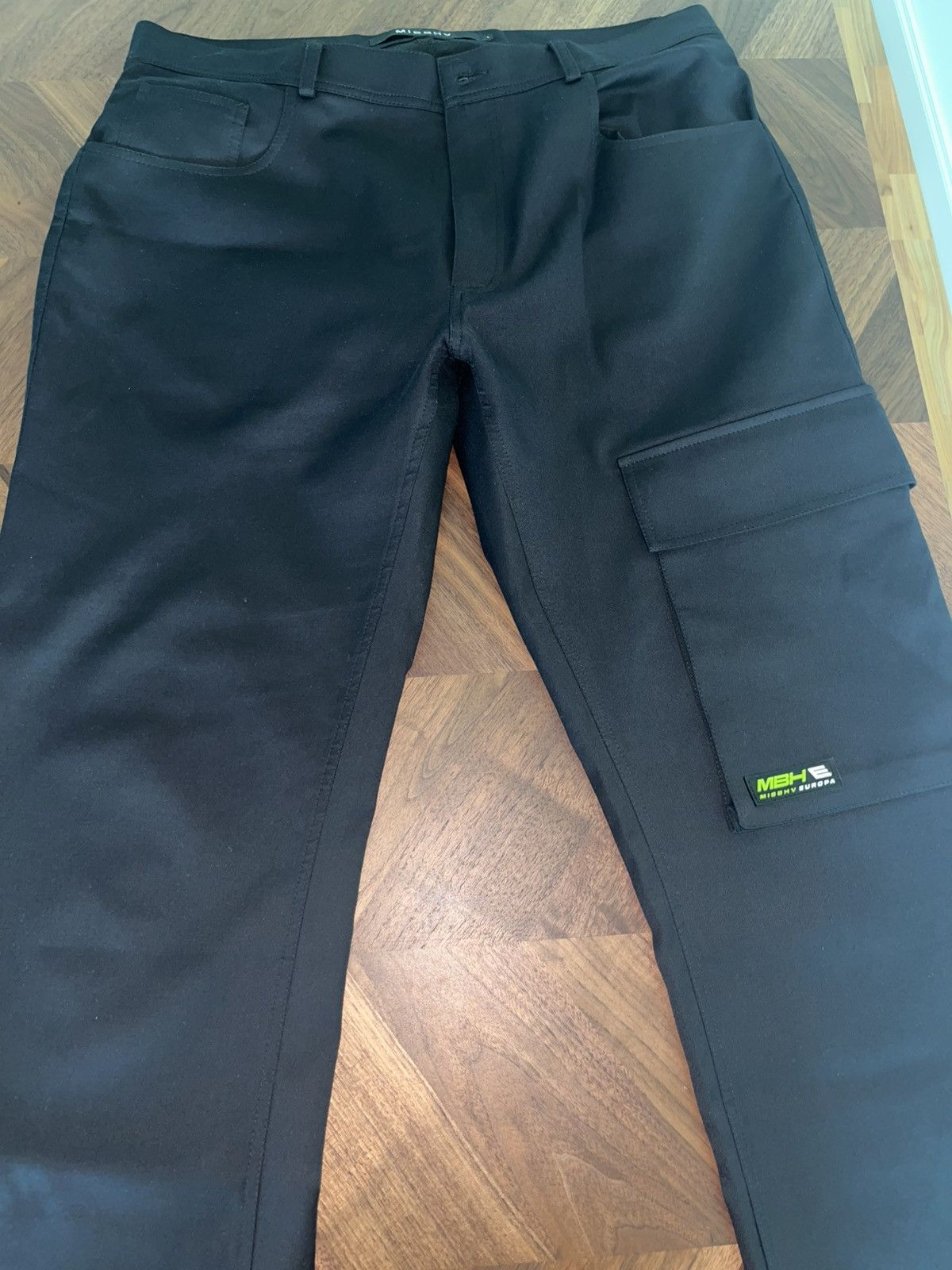 Misbhv Cargo