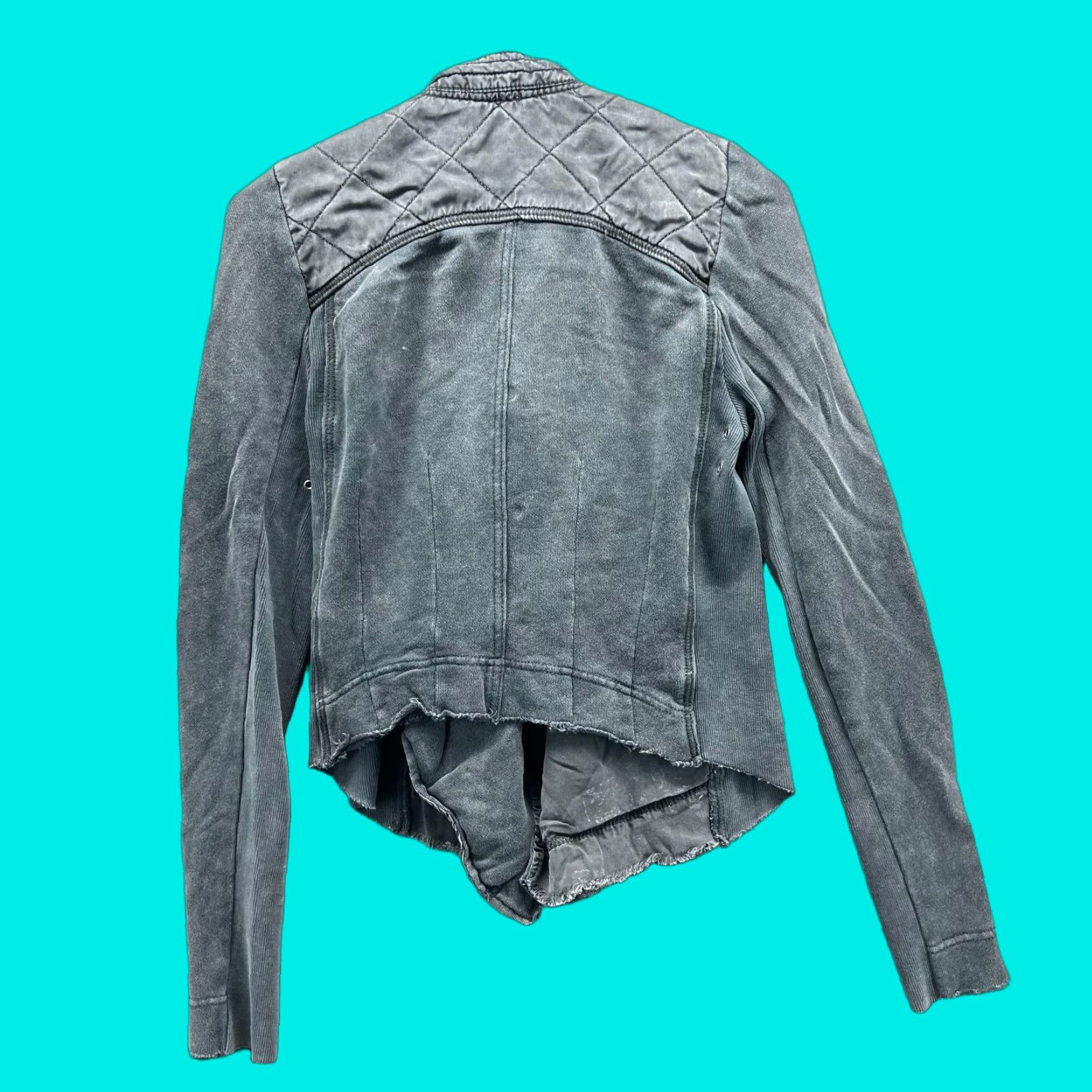Free People Free People Jacket Women Small Grey Quilted Shoulder Moto Dolman Distressed Hem Jacket Women Small Grey Quilted Moto Dolman Distressed Hem Size S / US 4 / IT 40 - 1 Thumbnail