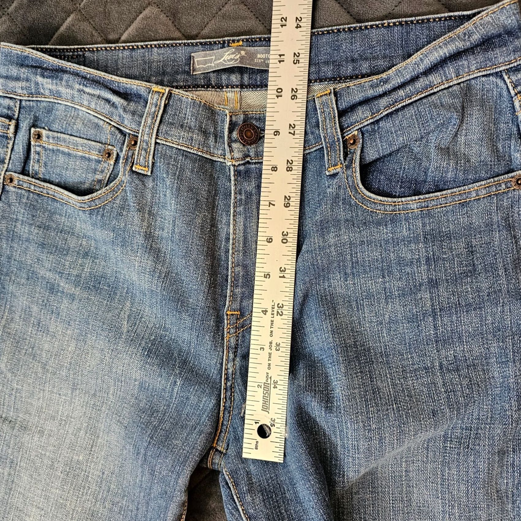 Levi's VINTAGE Levi's Jeans 515 Bootcut Mid Rise Size 4 Reg Blue Women Mens? (keep gender from department: Women) Size 27" / US 4 / IT 40 - 6 Thumbnail