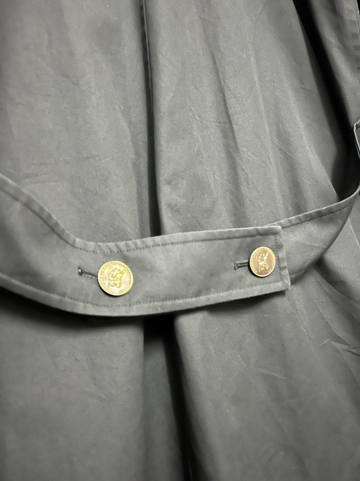 Burberry 544. Vintage Burberrys Trench Coat Iconic Button Size ONE SIZE - 5 Thumbnail