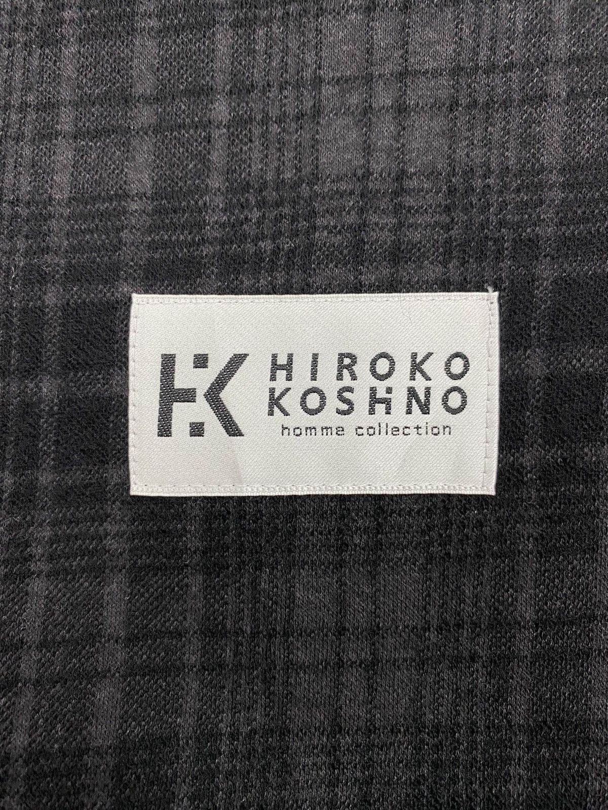 Hiroko Koshino Homme Hiroko Koshino Homme Collection Plaid Vest Size US S / EU 44-46 / 1 - 5 Thumbnail