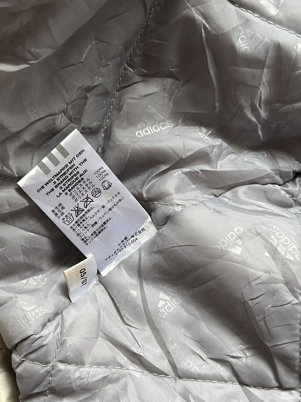 Adidas Vintage Adidas Gorpcore Climaproof Jacket Size US S / EU 44-46 / 1 - 4 Thumbnail