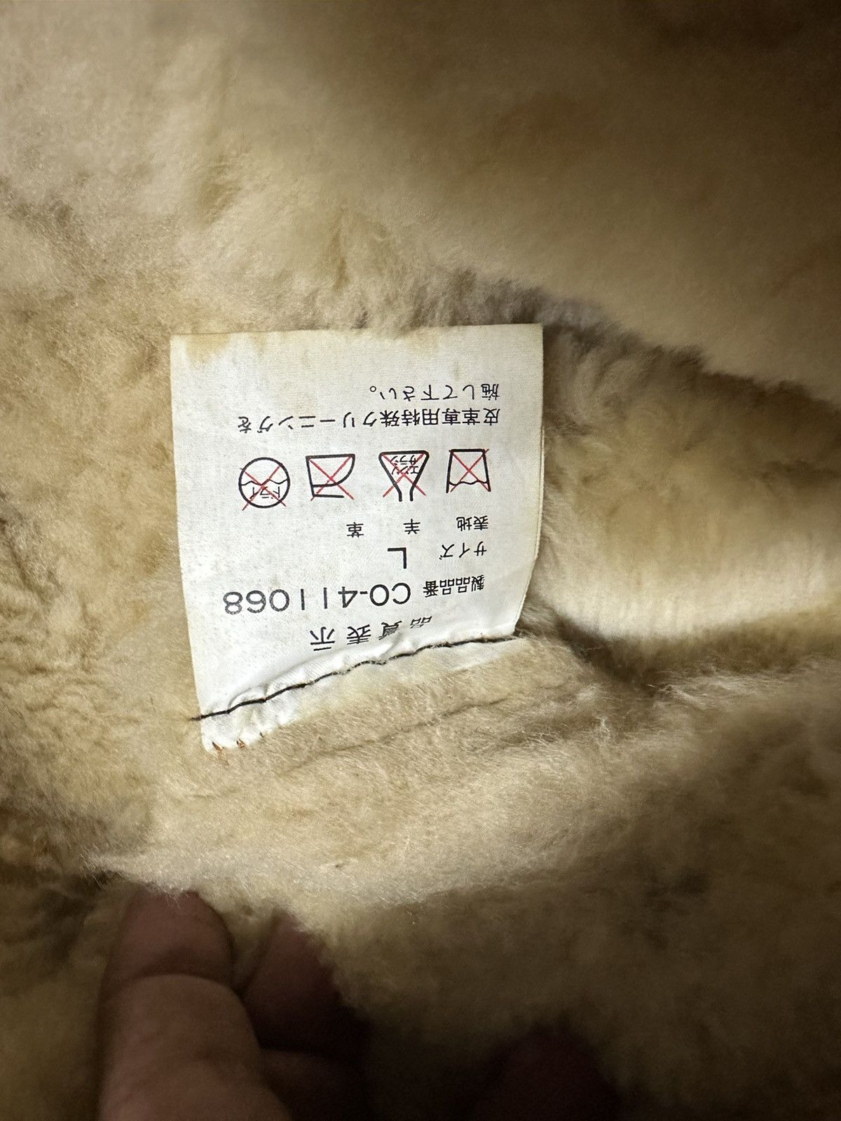 Vintage Vintage B3 sheepskin jacket with fur hooded Size US L / EU 52-54 / 3 - 6 Thumbnail