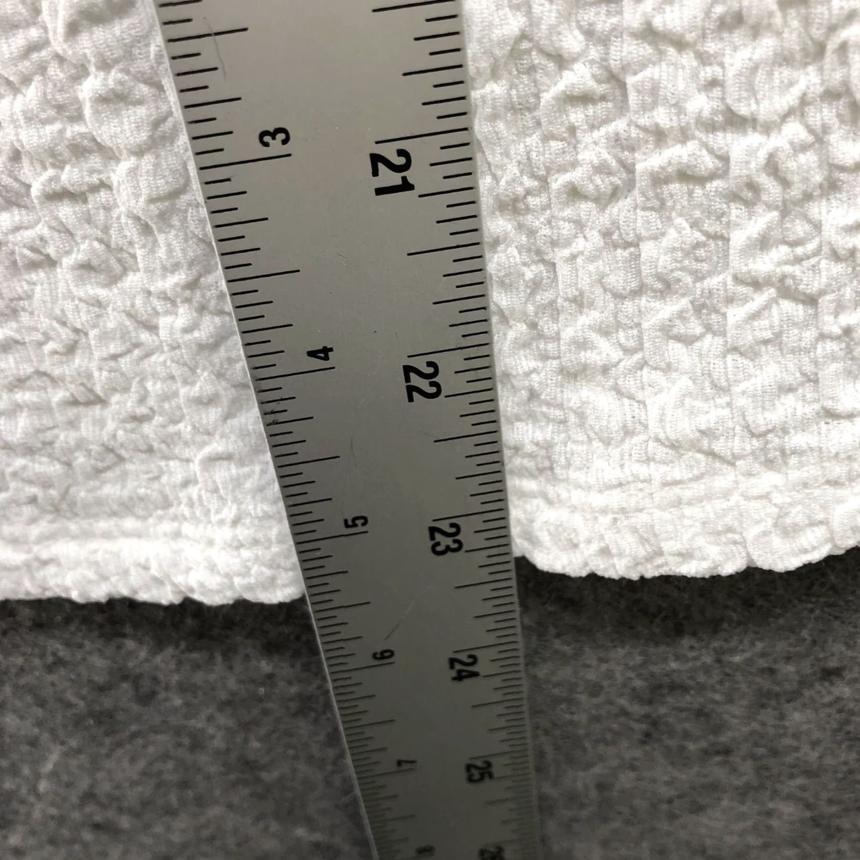 Old Navy Old Navy Tank Top Womens XXL White Sleeveless Pucker Square Neck Seersucker Tank Shirt Casual Plus Size Size XXL / US 16-18 / IT 52-54 - 7 Thumbnail