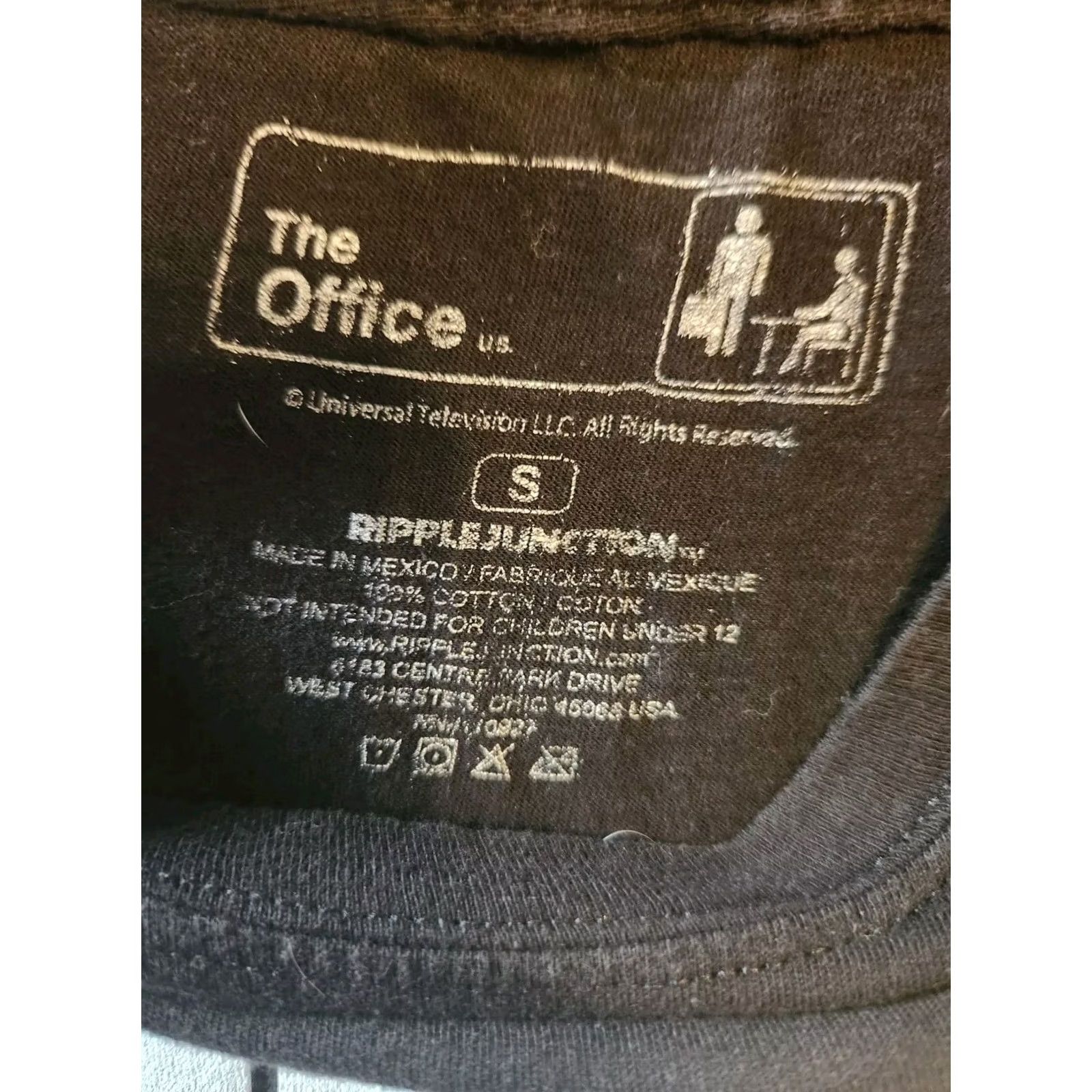 Ripple Junction THE OFFICE Dunder Mifflin T-Shirt Juniors Size Small Black Women's TEEN Size S / US 4 / IT 40 - 2 Thumbnail