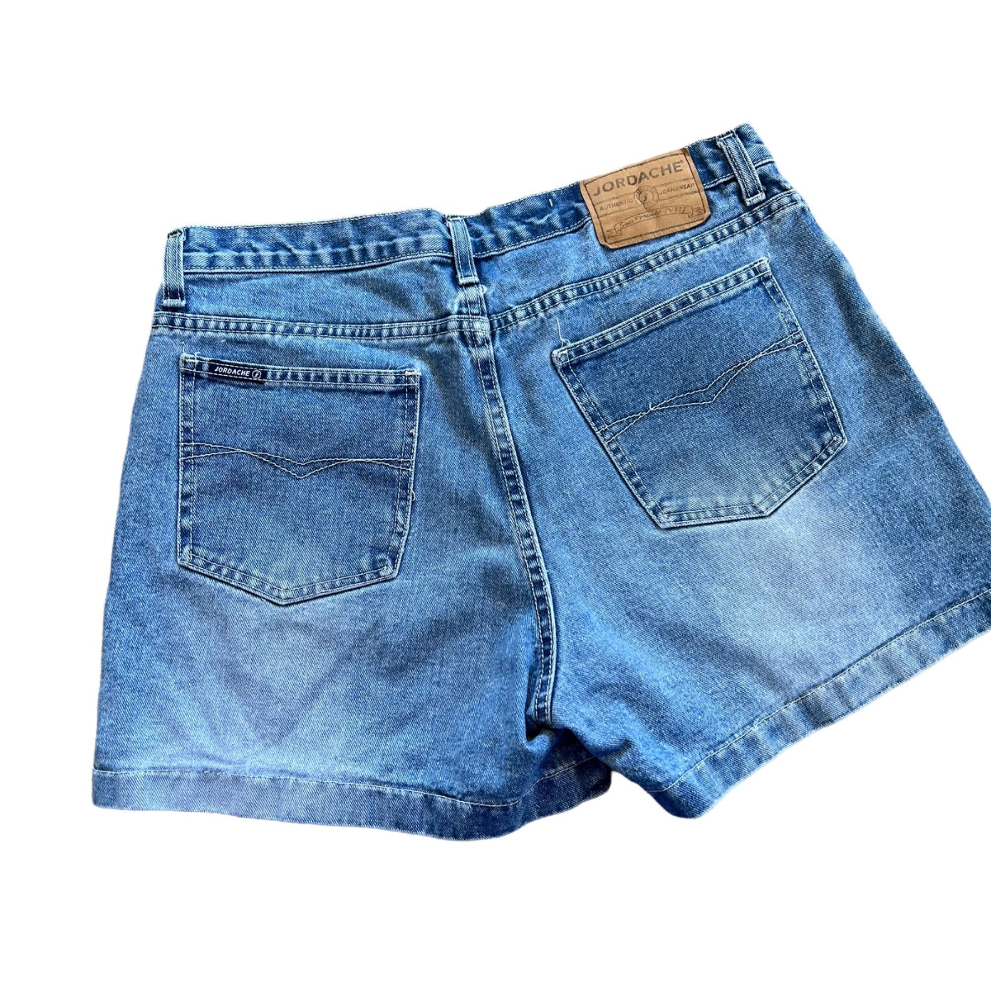 Vintage Vintage Jordache Medium Wash High Rise Denim Shorts Size 30" / US 8 / IT 44 - 3 Thumbnail