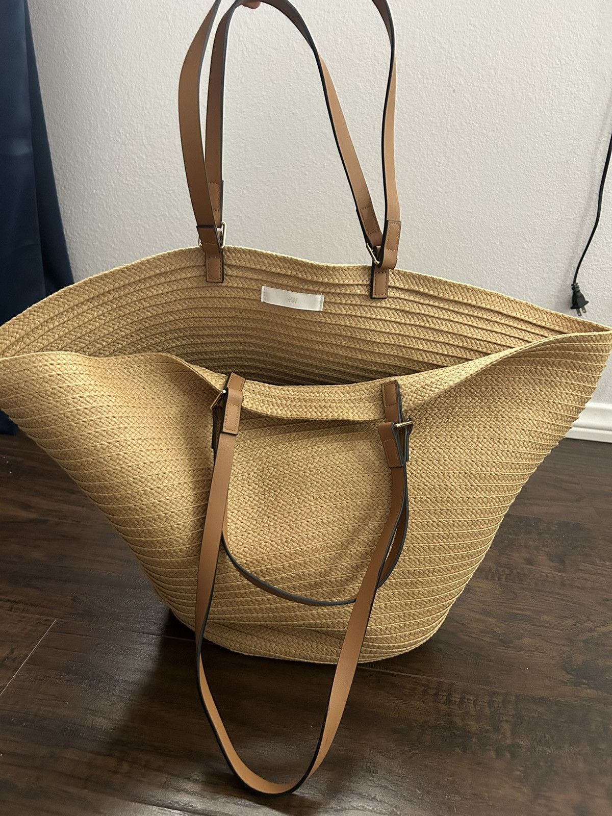 H&M Woven Straw Tote Bag Size ONE SIZE - 2 Thumbnail