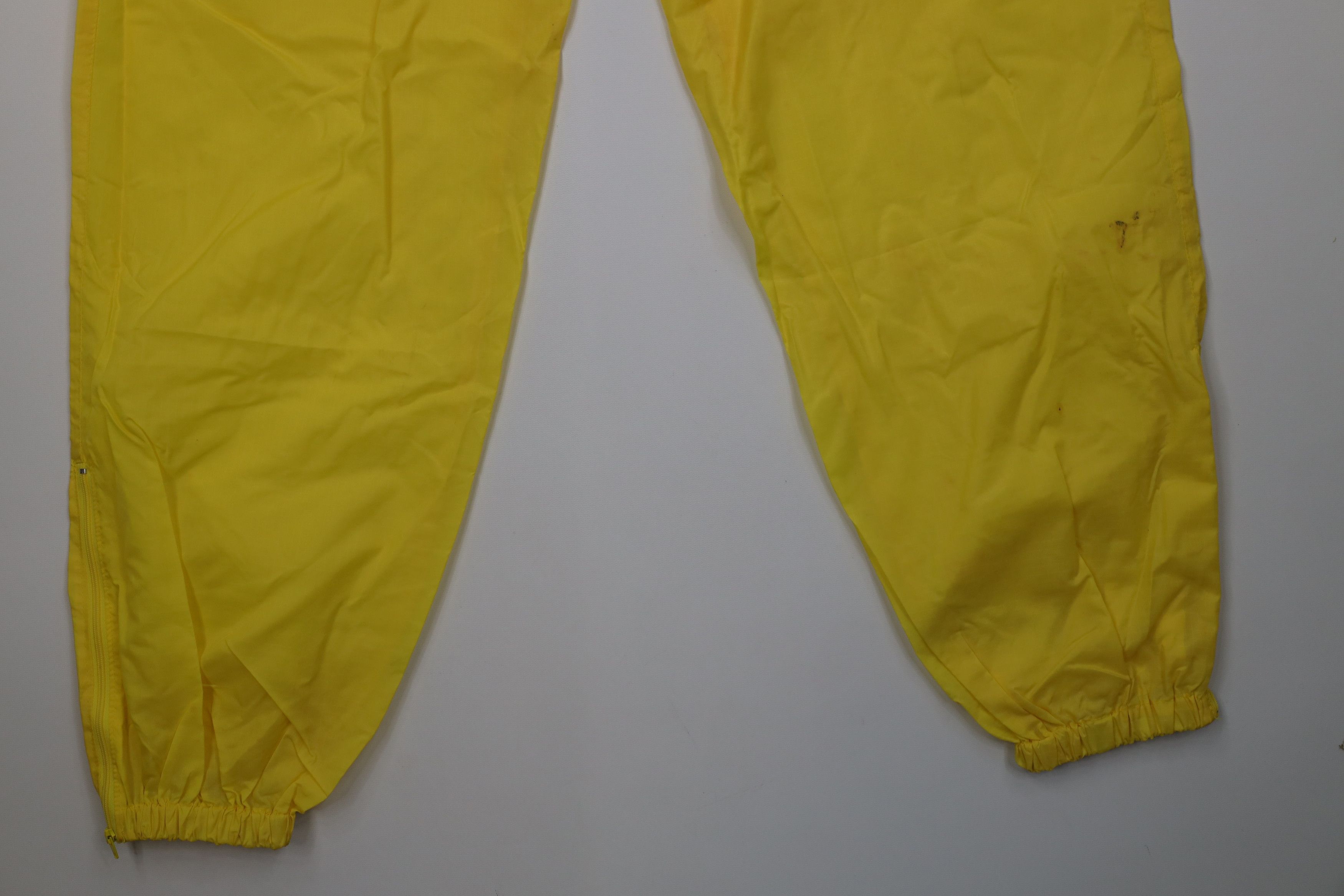 Vintage Vintage 90s Streetwear Windbreaker Joggers Pants Packable Size US 34 / EU 50 - 15 Thumbnail