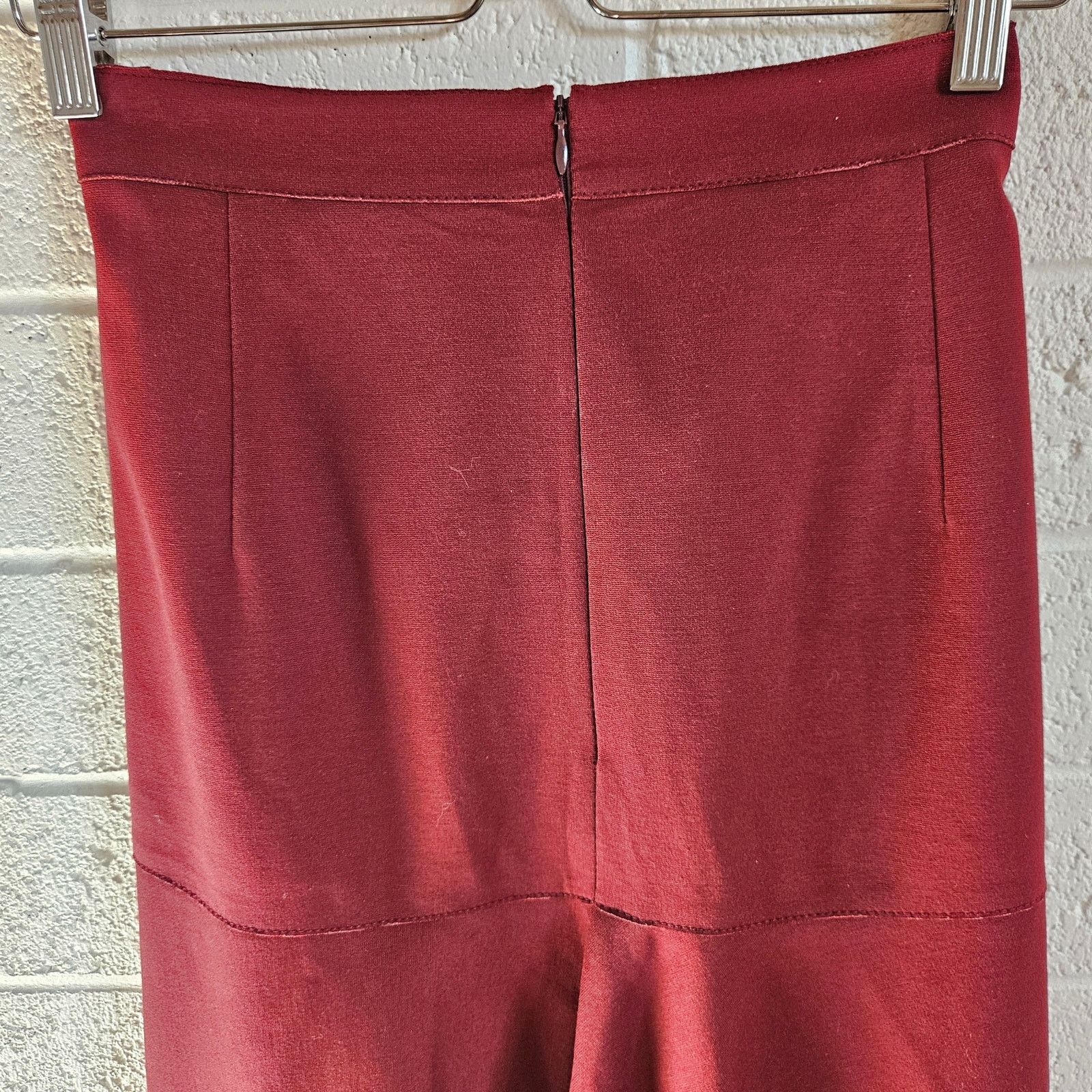 Akris Akris Punto Flare Jersey Skirt Burgandy Red Size US 14 Size 36" / US 14 / IT 50 - 7 Thumbnail