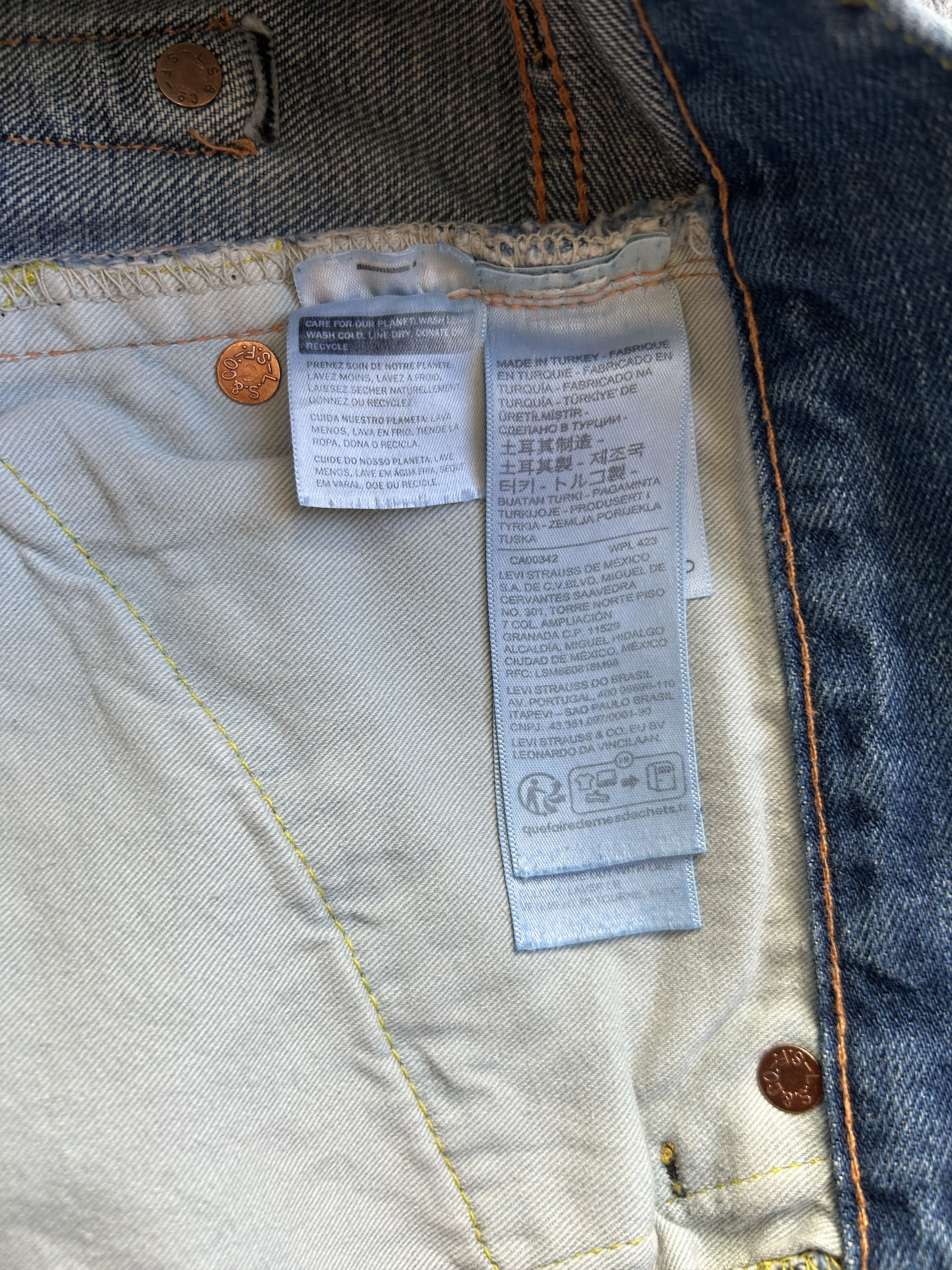 Levi's Vintage Clothing LVC 701 1950s Japanese Selvedge Denim — W28 L32 — NWT Size 28" / US 6 / IT 42 - 12 Thumbnail