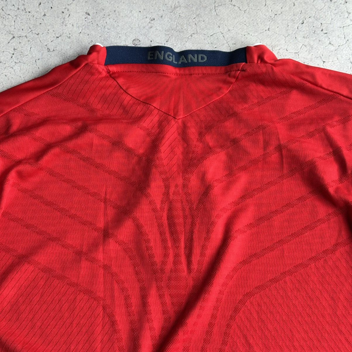 Umbro Umbro England 2008/10 Soccer Jersey Football Shirt Blokecore Size US L / EU 52-54 / 3 - 8 Thumbnail