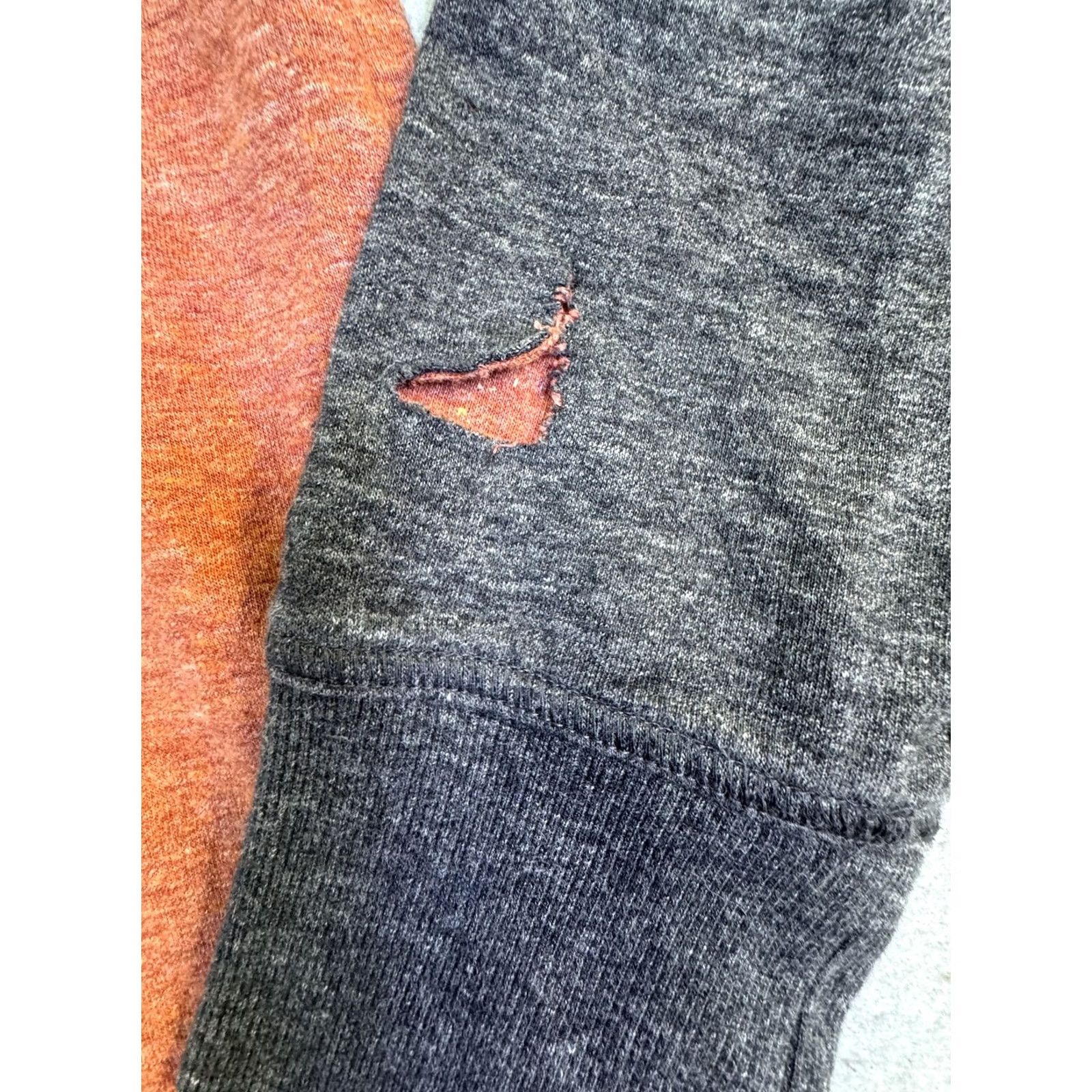 Vintage LL Bean Sweatshirt Mens Large Orange Gray Slightly Fitted Raglan Long Sleeve Size US L / EU 52-54 / 3 - 3 Thumbnail