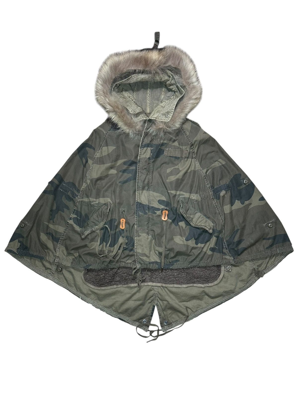 GOA G.O.A Camouflage Fur Hood Poncho Size ONE SIZE - 1 Thumbnail