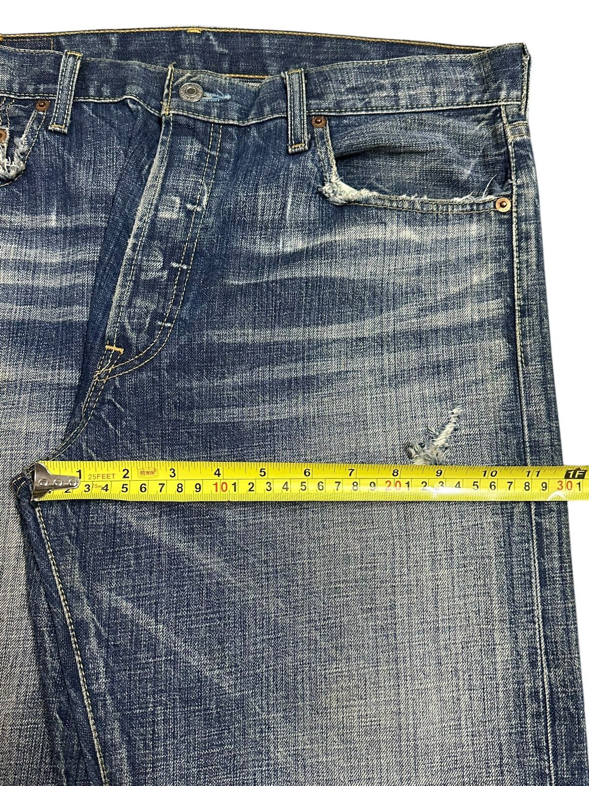Levi's Vintage 90s Levis 501 Blue Faded Wash Distress Jeans Size US 34 / EU 50 - 15 Thumbnail