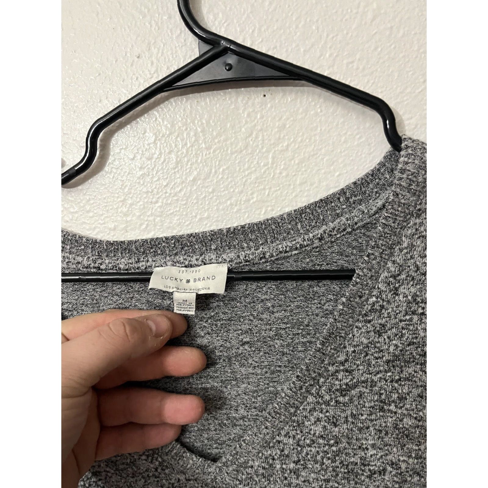 Lucky Brand Lucky Brand Sweater V-Neck Lightweight Gray M Womens Size M / US 6-8 / IT 42-44 - 2 Thumbnail