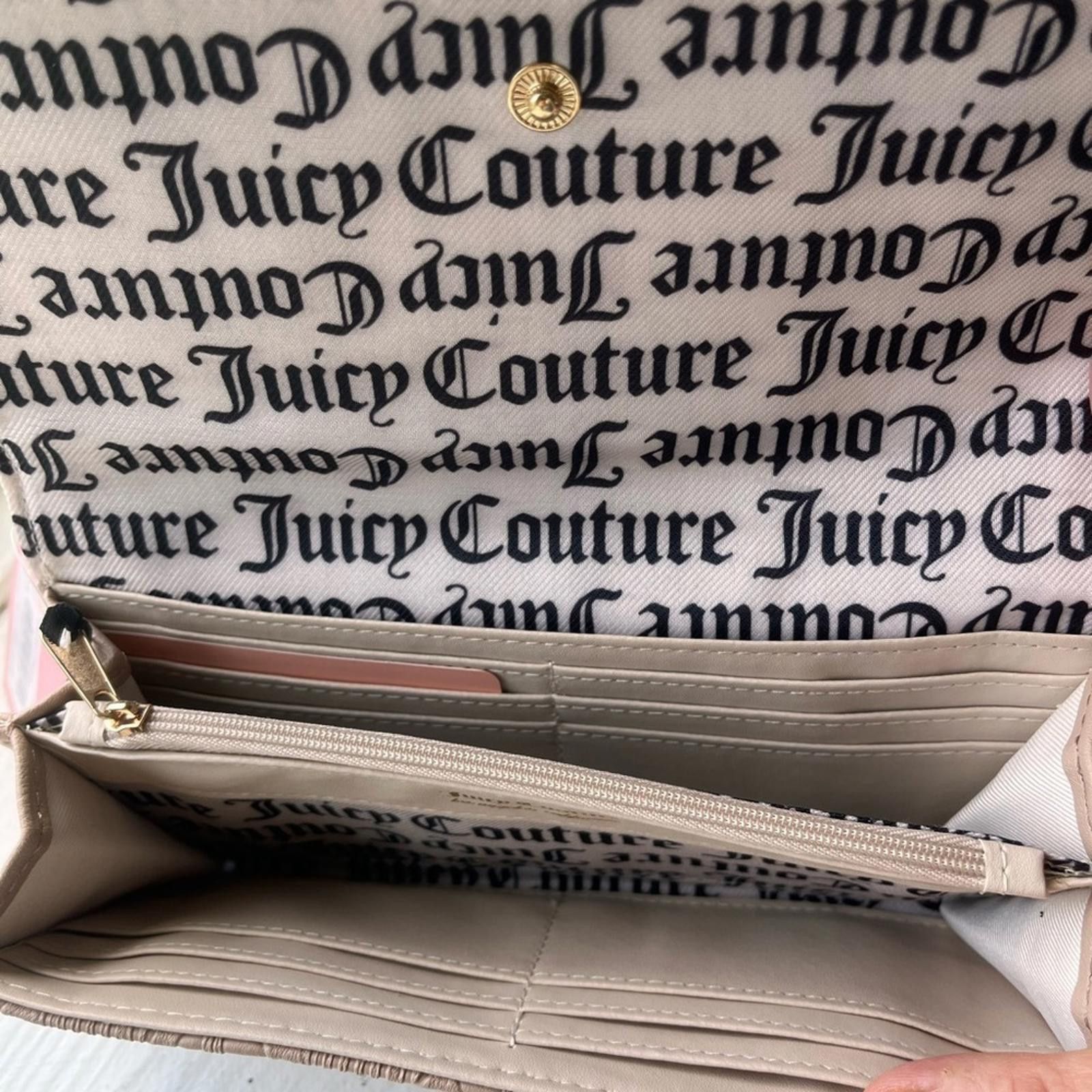 Juicy Couture Jeans Juicy Couture Upgrade U Flap Wallet NWT Size ONE SIZE - 3 Thumbnail