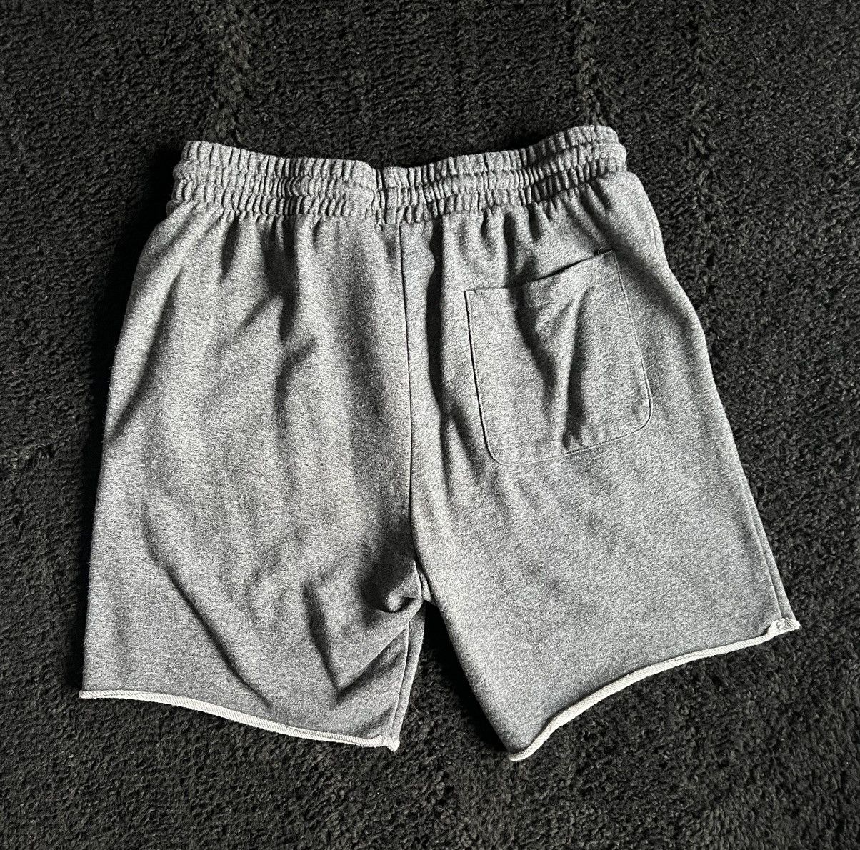 H&M × Other Grey Shorts Men’s Large Size US 36 / EU 52 - 2 Thumbnail