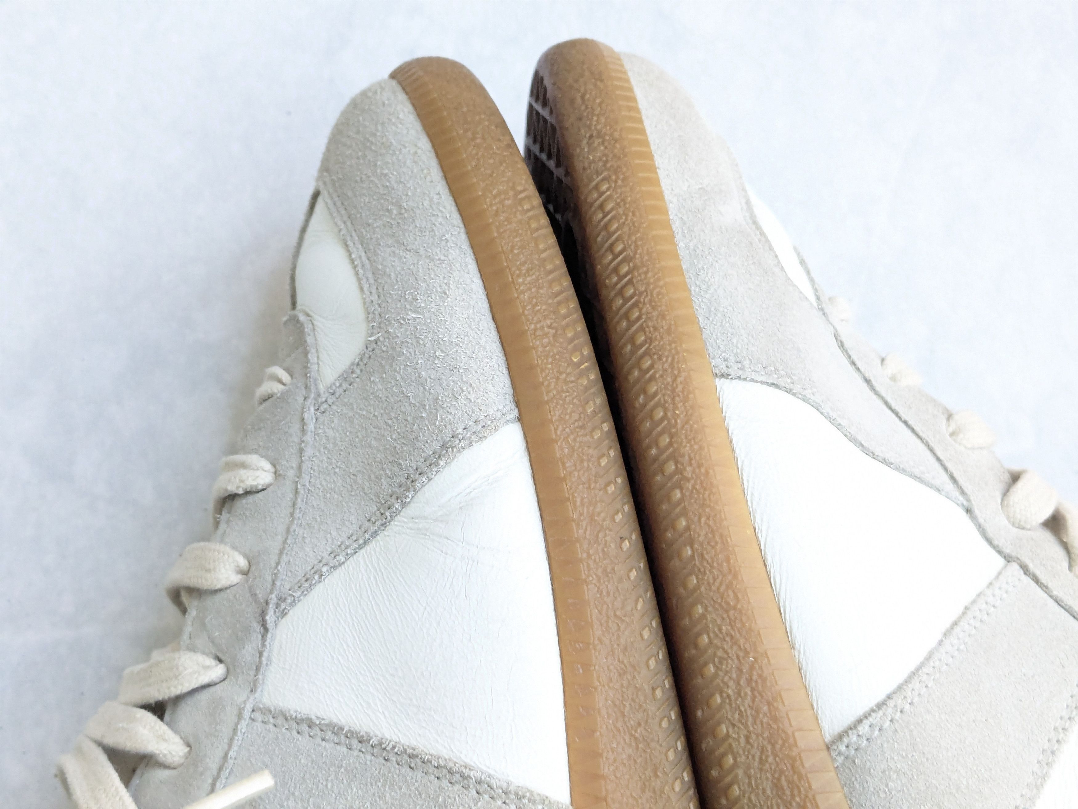 Maison Margiela Maison Margiela Replica GAT White Gray 11 44 Low Tops Size US 11 / EU 44 - 11 Thumbnail