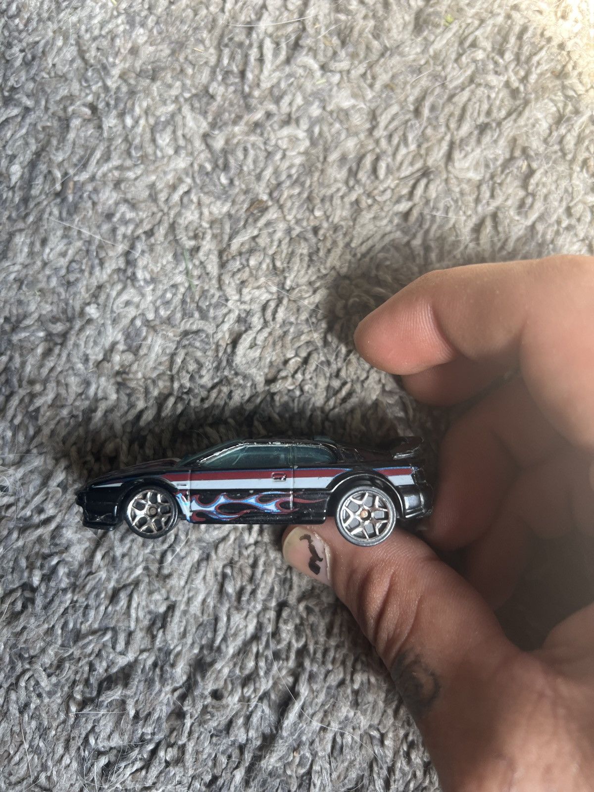 Esprit 2001 Mattel Hot Wheels Lotus Esprit Size ONE SIZE - 2 Thumbnail