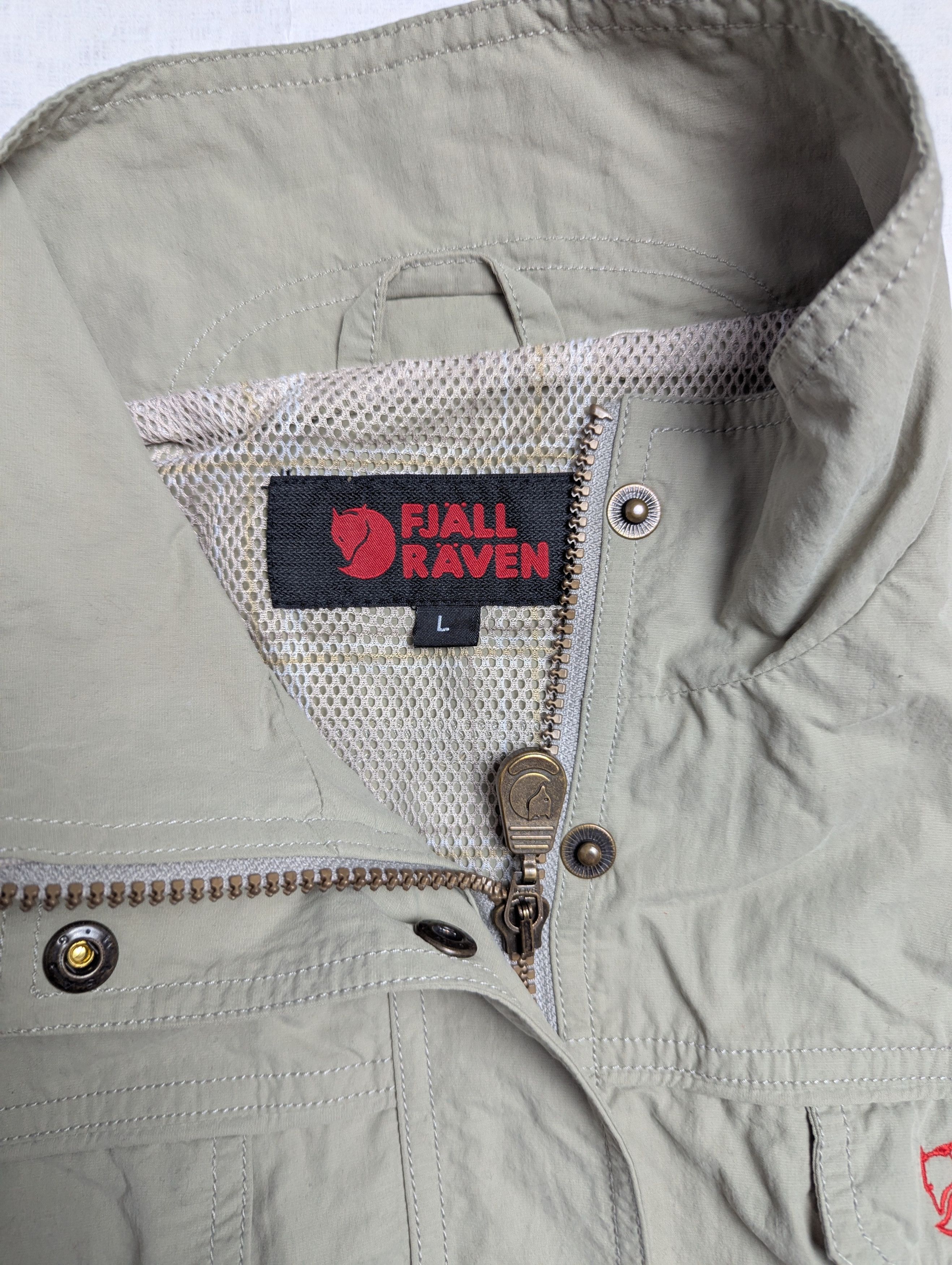 Fjallraven × Vintage Vintage Fjallraven outdoor vest Size US M / EU 48-50 / 2 - 6 Thumbnail
