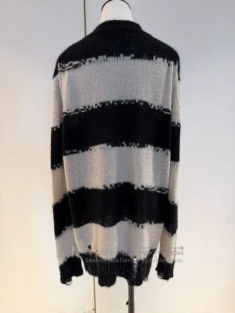Acne Studios Acne Studios Black and White Striped Sweater Size XS / US 0-2 / IT 36-38 - 2 Thumbnail