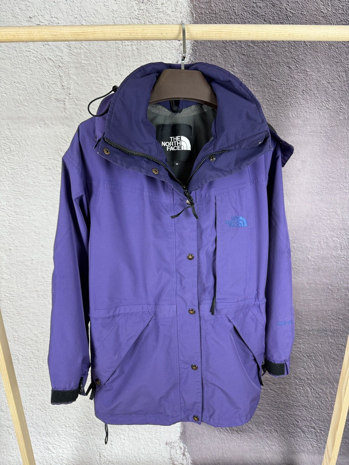The North Face The north face gore-tex vintage purple long jacket women’s Size M / US 6-8 / IT 42-44 - 12 Thumbnail