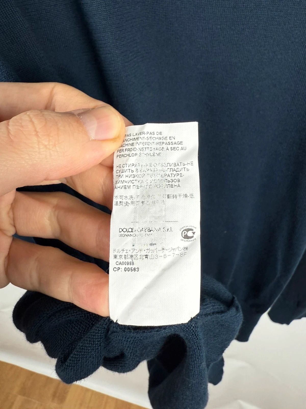 Dolce & Gabbana Dolce & Gabbana Cotton V-Neck Pullover Men size 50 Size US M / EU 48-50 / 2 - 8 Thumbnail