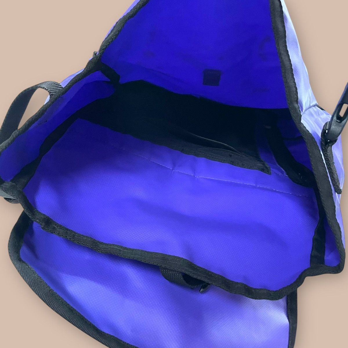 CABANE de ZUCCa ZUCCA Type ZU-21 CZ22 Purple PVC Backpack Size ONE SIZE - 10 Thumbnail