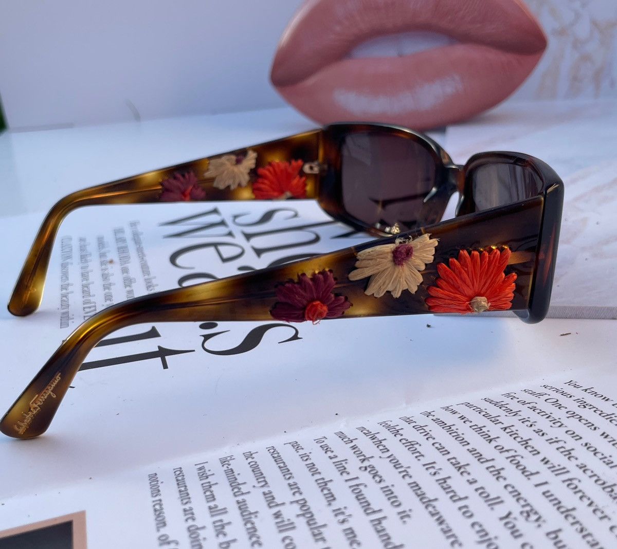 Salvatore Ferragamo Salvatore Ferragamo vintage hand made sunglasses Size ONE SIZE - 18 Thumbnail