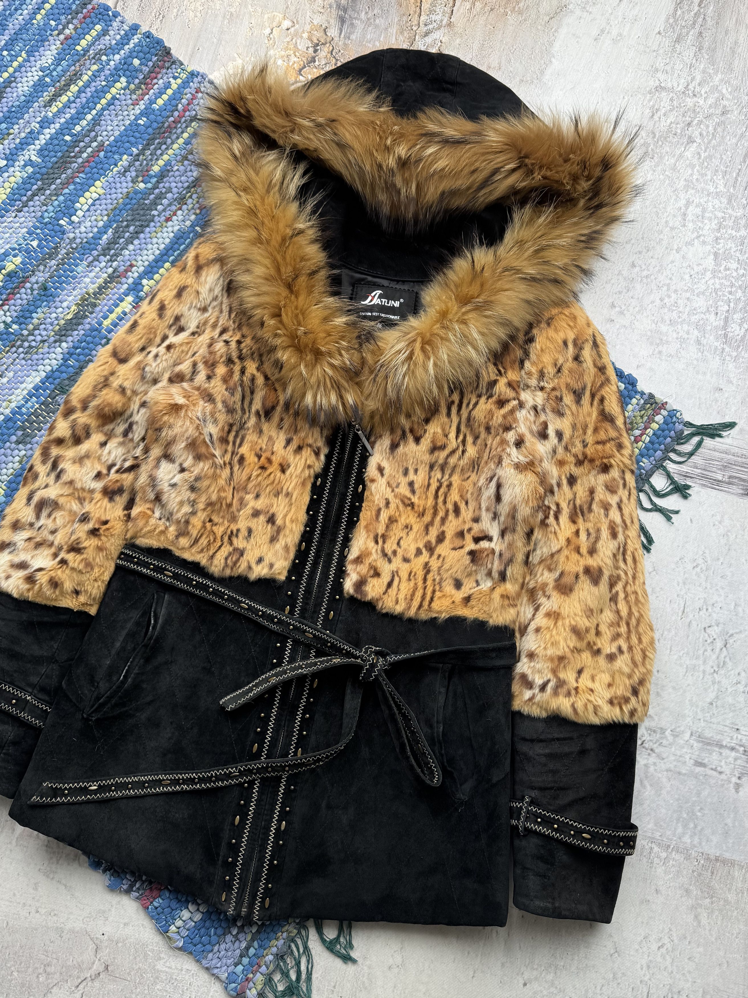 Vintage Vintage Real Fur/Suede Hooded Coat With Belted A238D15 Size M / US 6-8 / IT 42-44 - 3 Thumbnail
