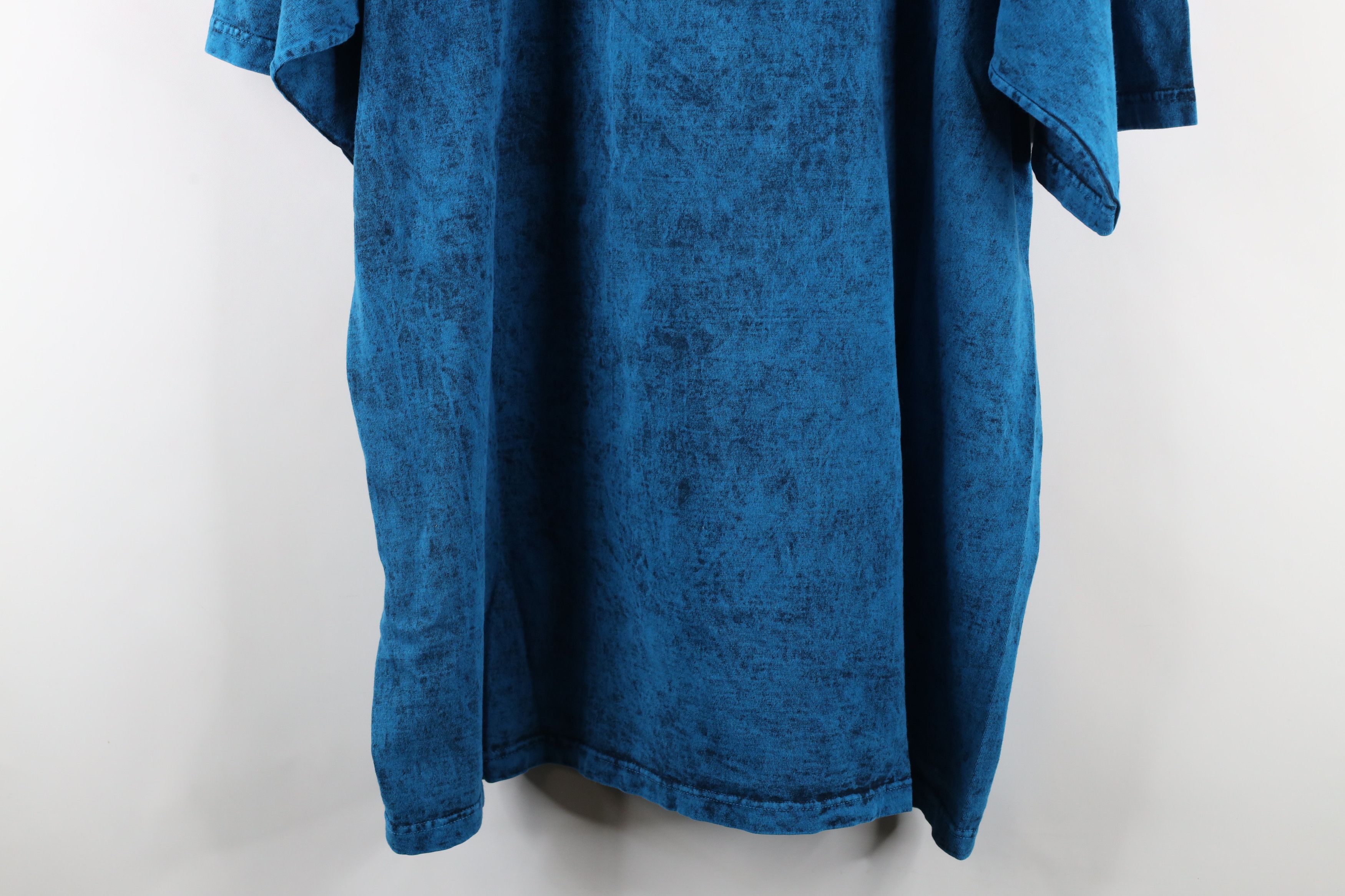 Vintage Vintage 90s Streetwear Alaska Moose Nature Acid Wash T-Shirt Size US XL / EU 56 / 4 - 12 Thumbnail