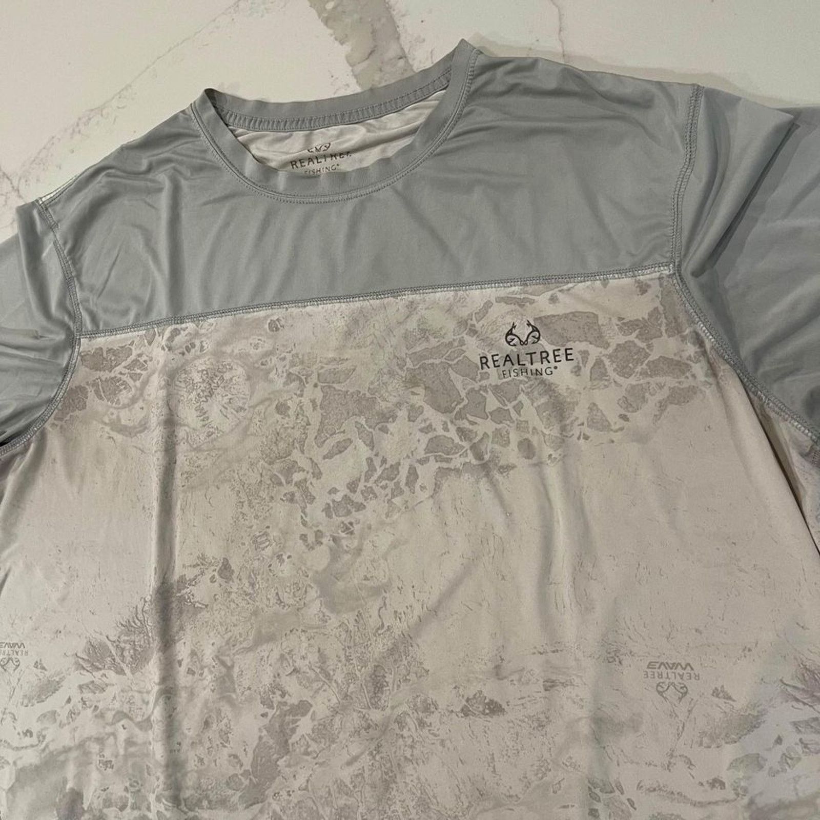 Realtree Realtree Wav3 Men's White Gray Performance Fishing Tee 2XL Size US XXL / EU 58 / 5 - 3 Thumbnail