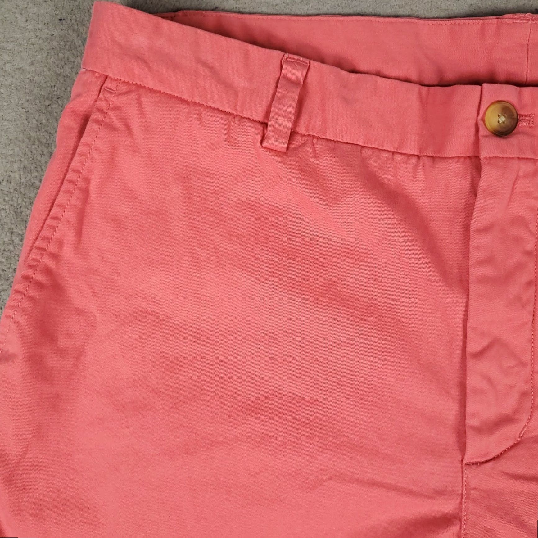 Vineyard Vines Vineyard Vines Shorts Mens 35 Pink Chino Flat Front Slash Pocket Casual Wear Size US 35 - 2 Thumbnail