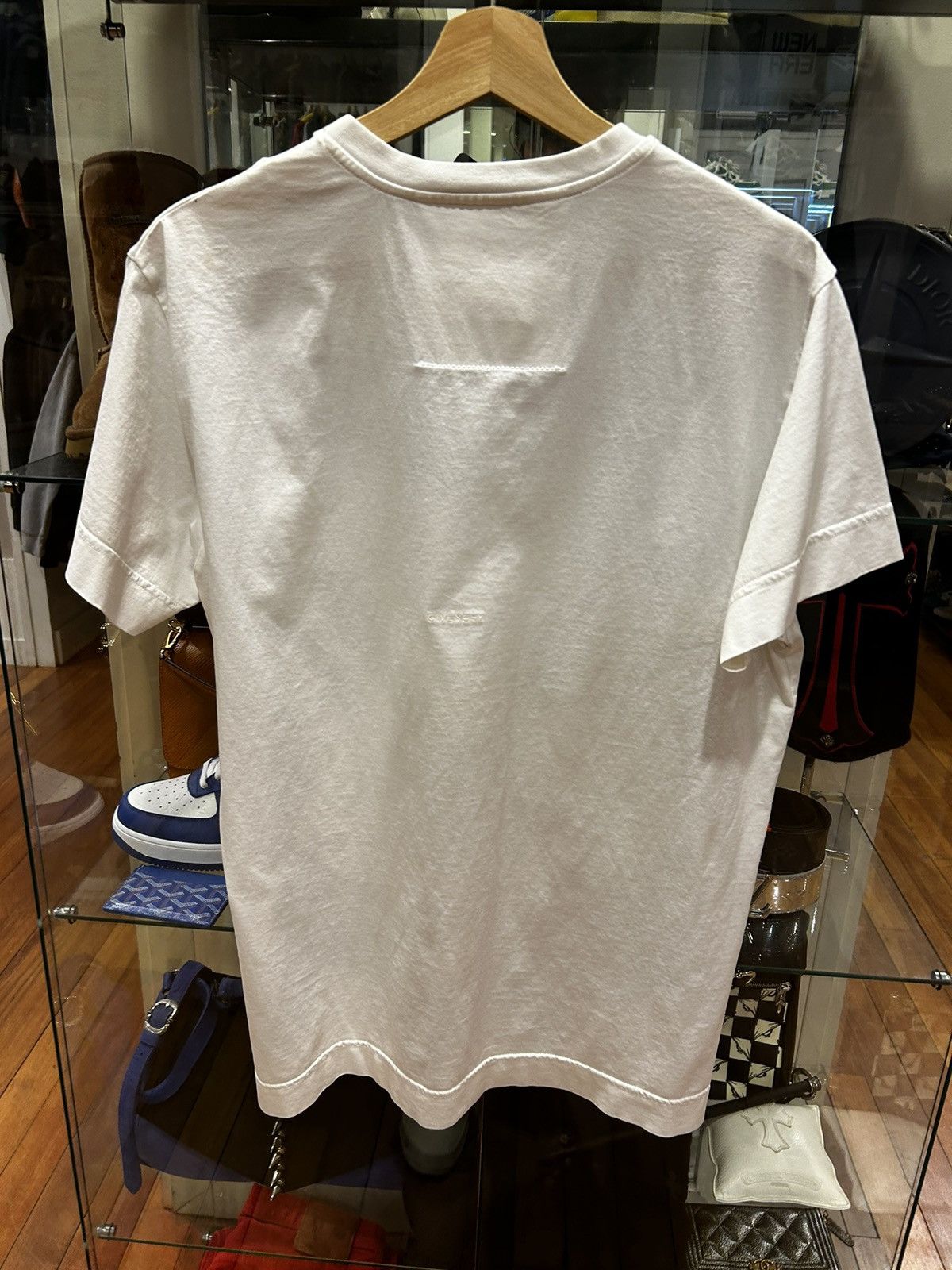 Givenchy Givenchy Chito Dog Print Tee Size US M / EU 48-50 / 2 - 2 Thumbnail