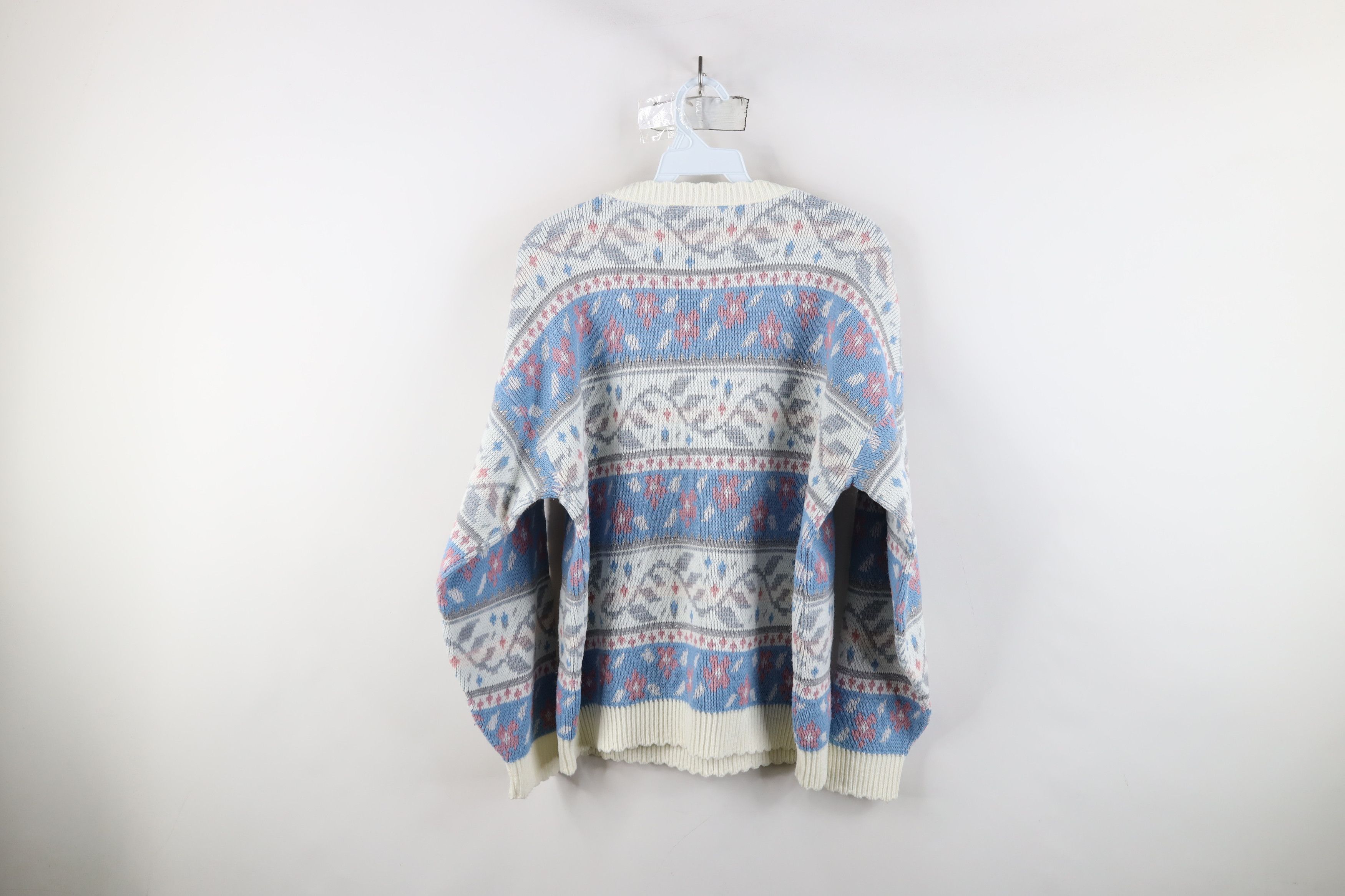 Vintage Vintage 90s Streetwear Fair Isle Flower Knit Sweater Size L / US 10 / IT 46 - 8 Thumbnail