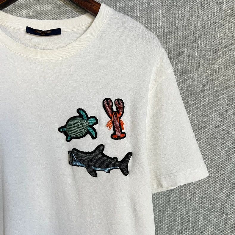 Louis Vuitton Louis Vuitton Seafood beaded short sleeve with white dark p Size US M / EU 48-50 / 2 - 3 Thumbnail