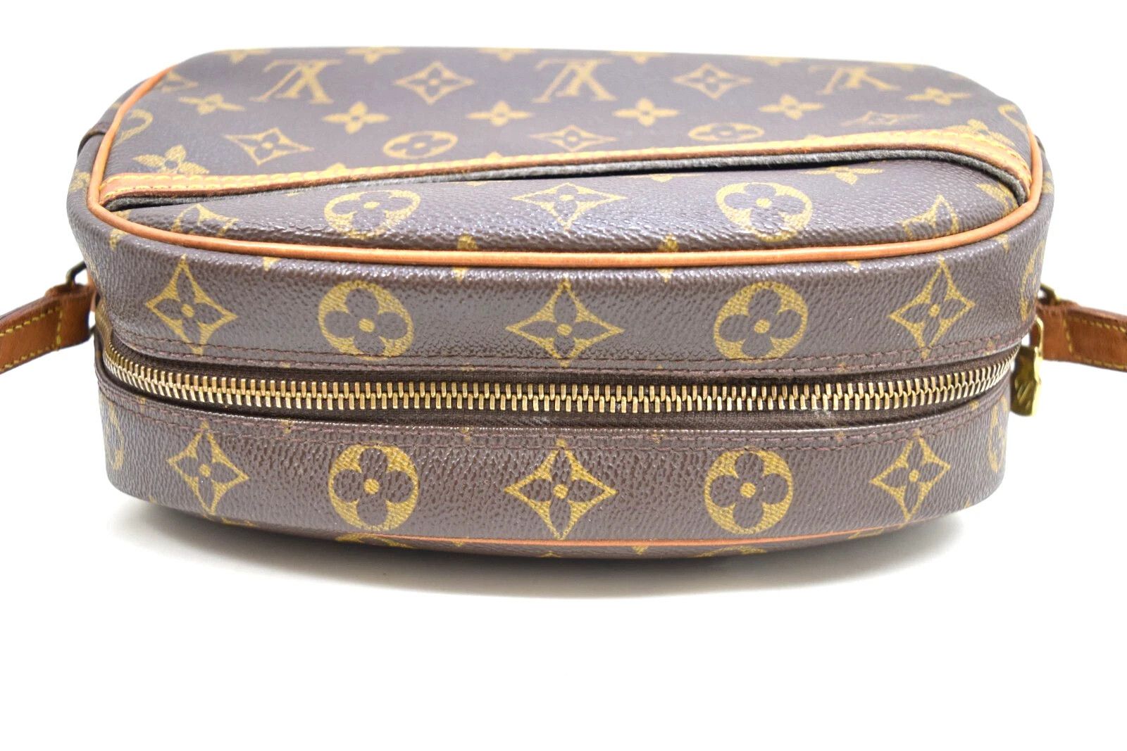 Louis Vuitton Louis Vuitton Blois Crossbody Bag Monogram Canvas M51221 Size ONE SIZE - 4 Thumbnail