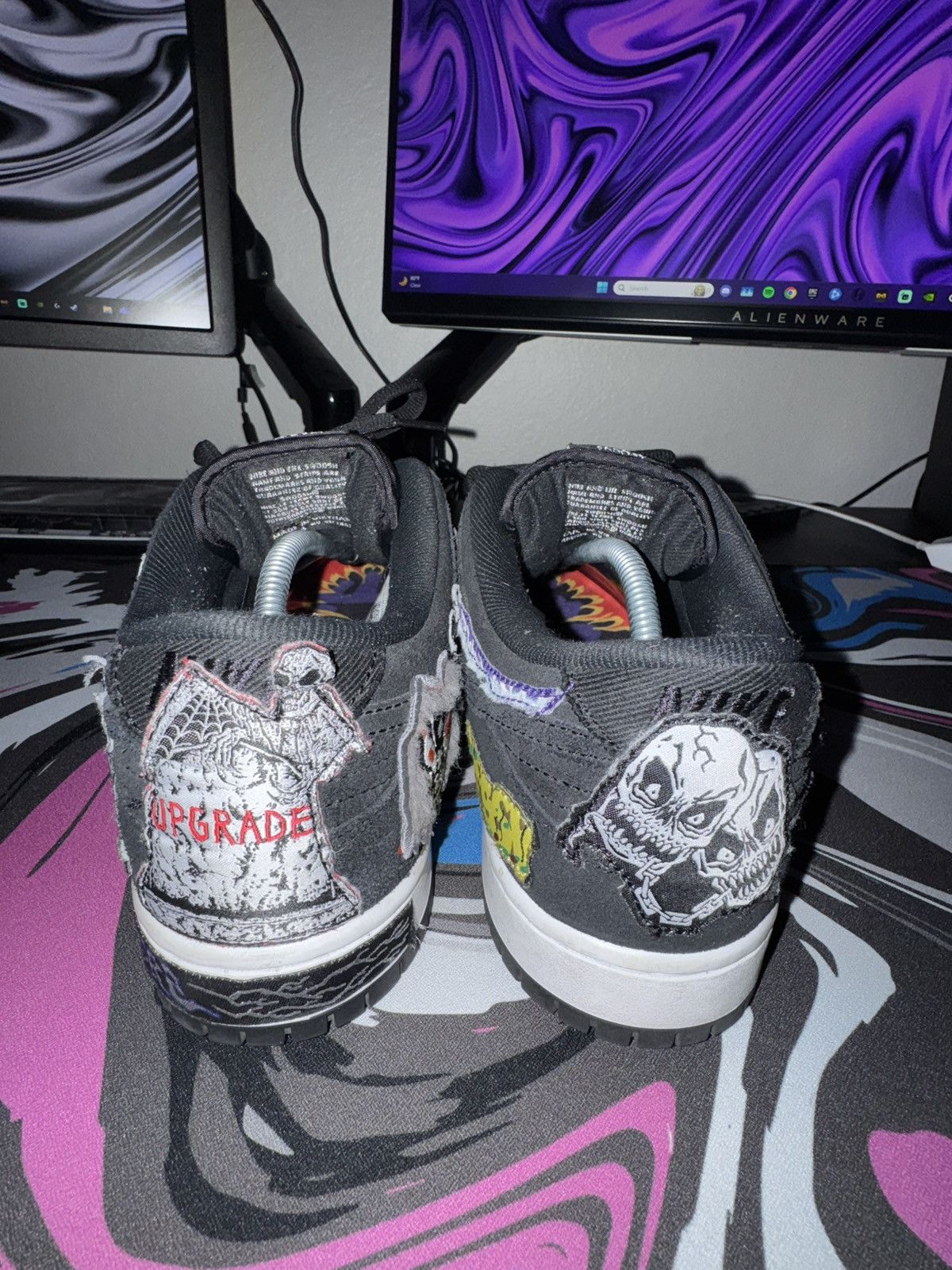 Nike SB SB Dunk Neckface Size US 11 / EU 44 - 4 Thumbnail