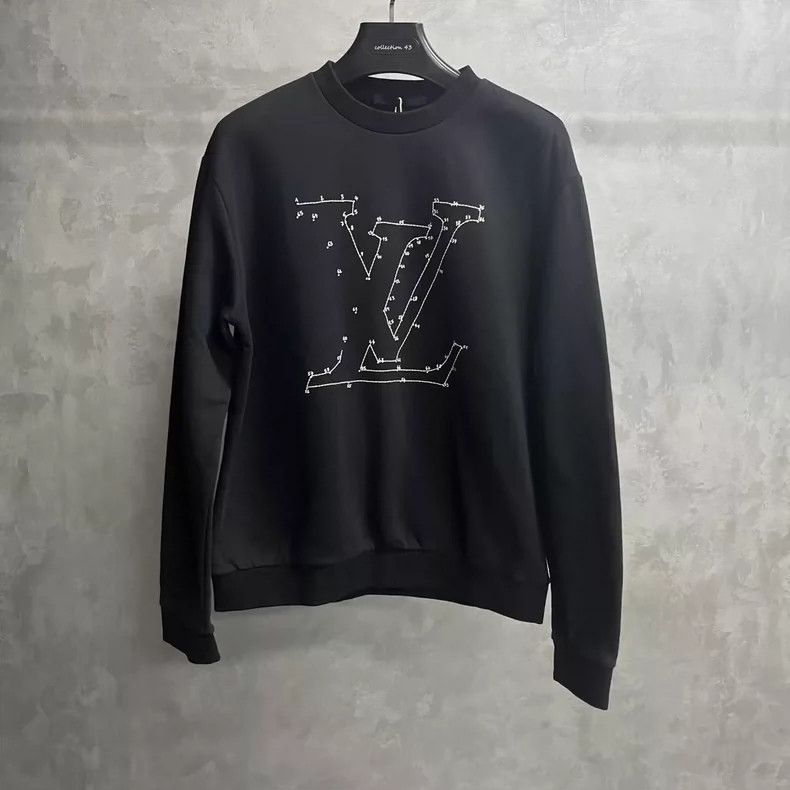 Louis Vuitton louis vuitton black logo sweatshirt with studs-dmc Size US L / EU 52-54 / 3 - 1 Thumbnail
