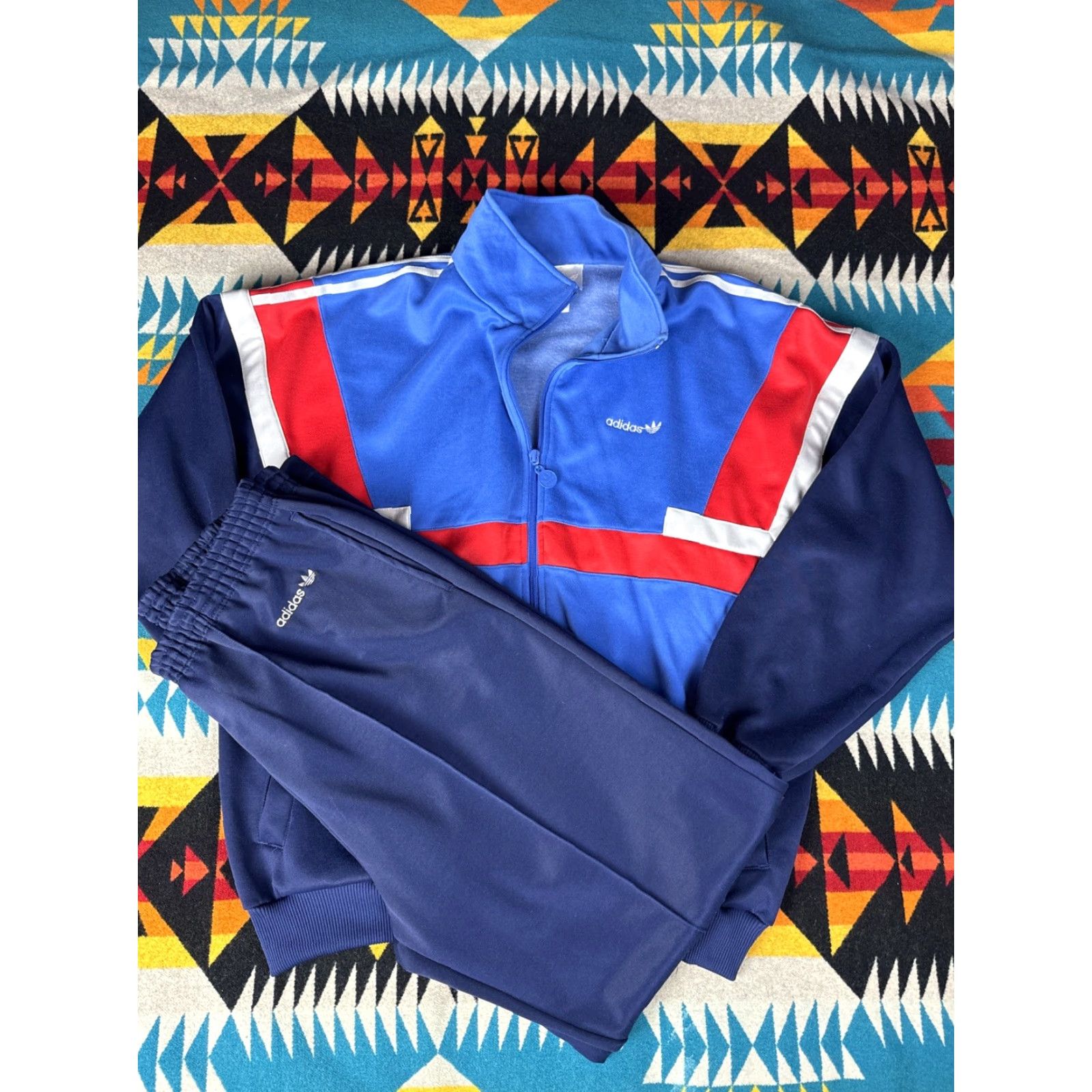 Adidas VINTAGE Adidas Tracksuit Jacket & Pants Men L Taiwan Navy Blue Set Includes Jacket Size 42R - 2 Thumbnail