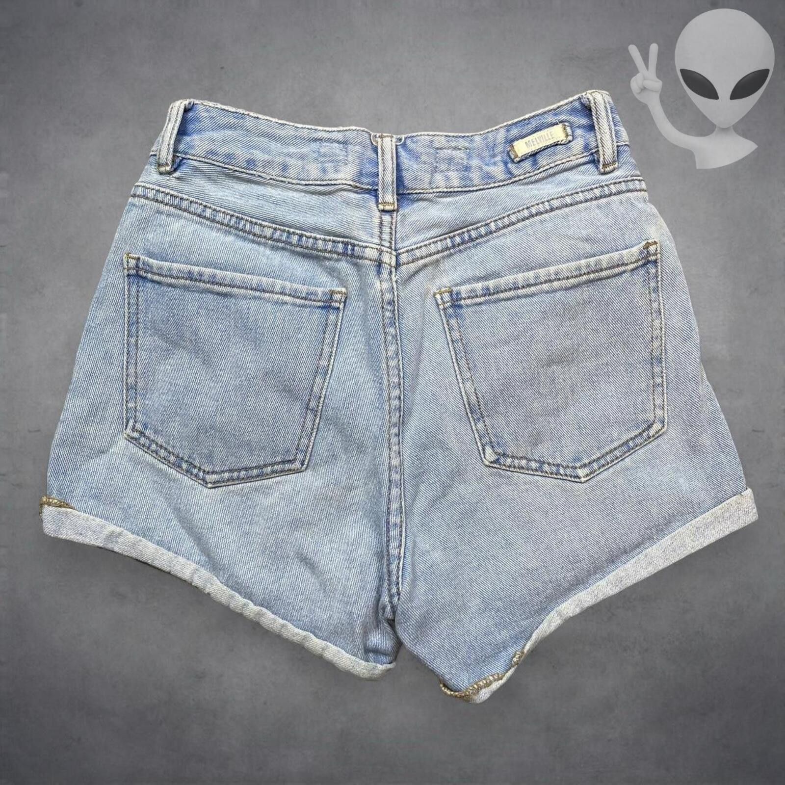 Other Brandy Melville Cuffed Light Denim Shorts OS Size 25" / US 0 / IT 36 - 6 Thumbnail