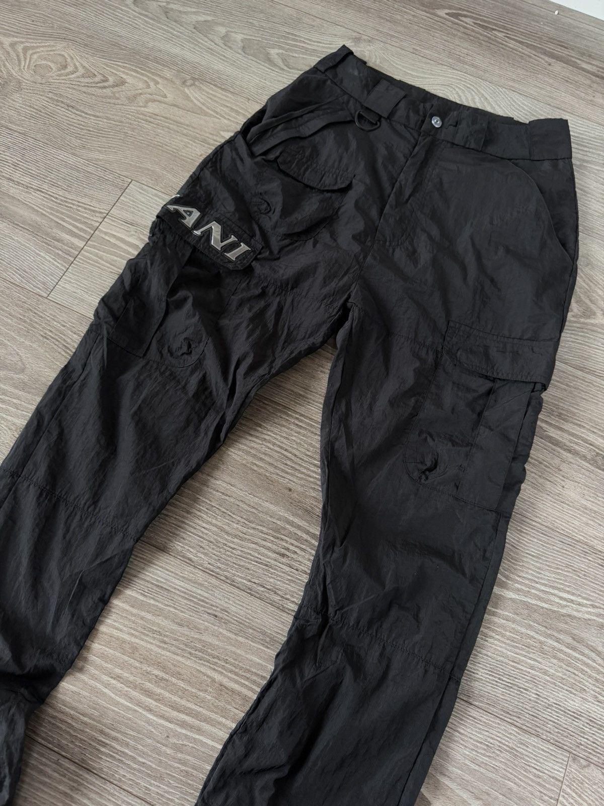 Karl Kani Karl Kani Embroidered Logo Nylon Rap Black Unisex Joggers Size US 30 / EU 46 - 14 Thumbnail