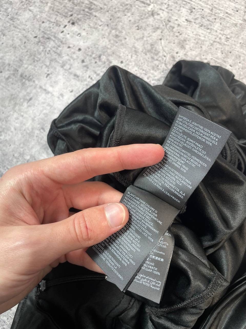 H&M × Paco Rabanne Paco Rabanne H&M Buckle Details Maxi Skirt Y2K Size 25" / US 0 / IT 36 - 7 Thumbnail