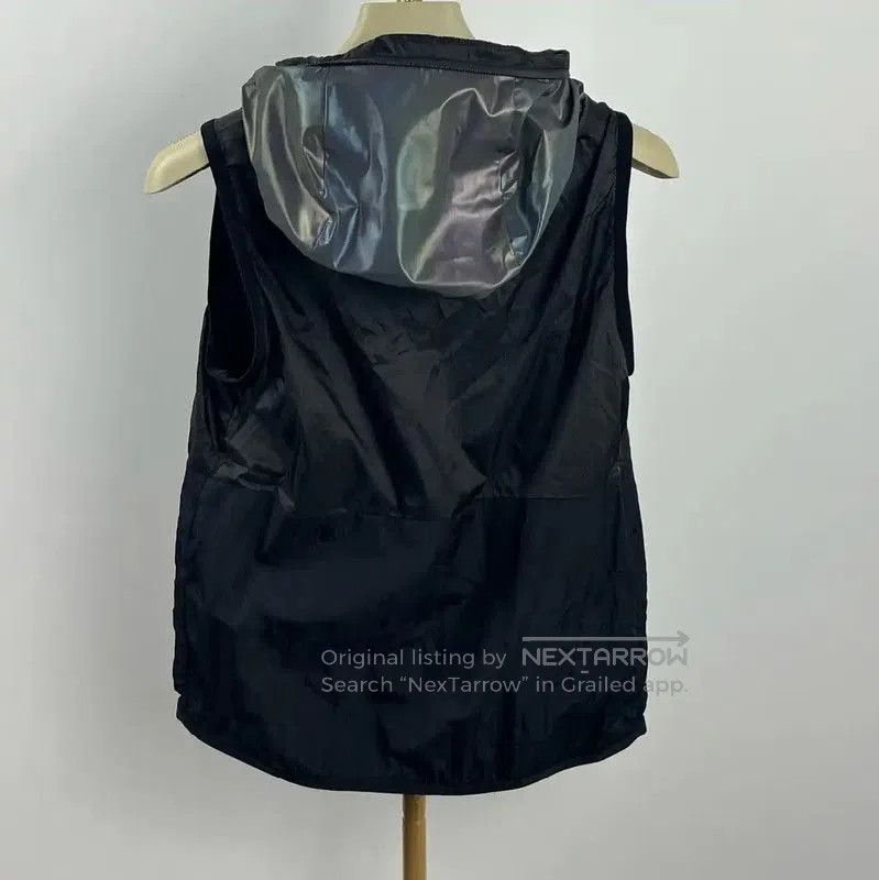 Chanel Chanel Black Women's Hooded Pullover Vest . Size M / US 6-8 / IT 42-44 - 2 Thumbnail