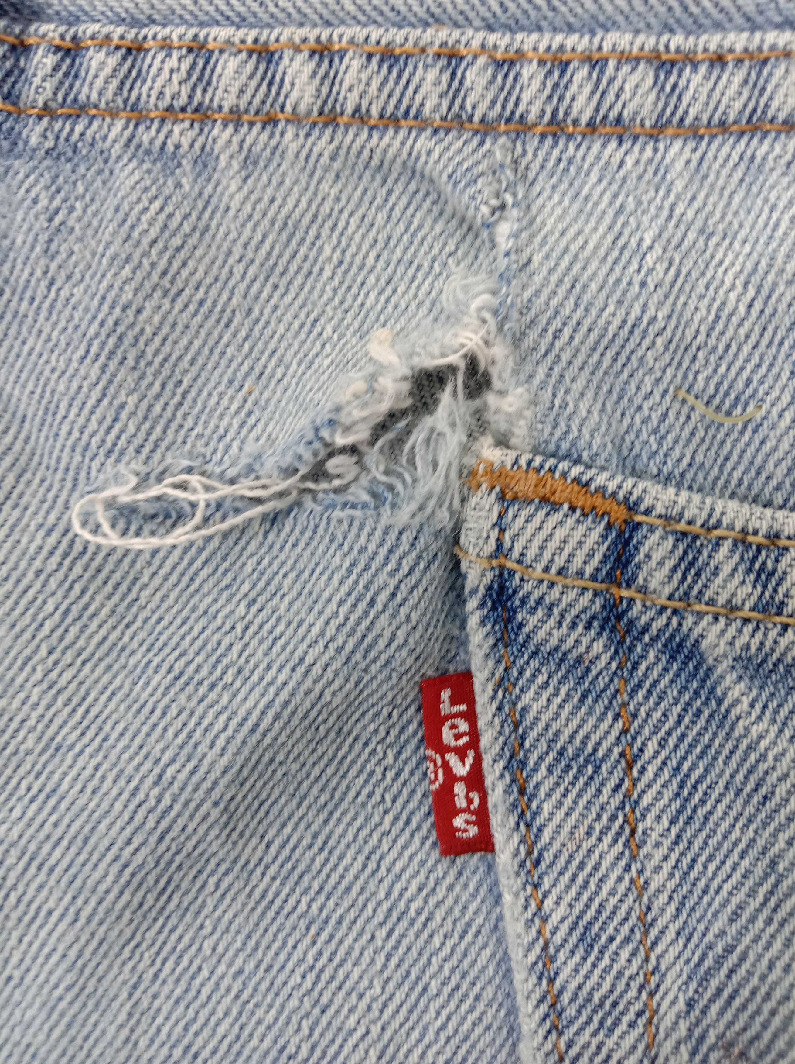 Levi's Vintage Levi's 505 Jeans Light Wash Regular Fit Denim Size US 42 / EU 58 - 13 Thumbnail
